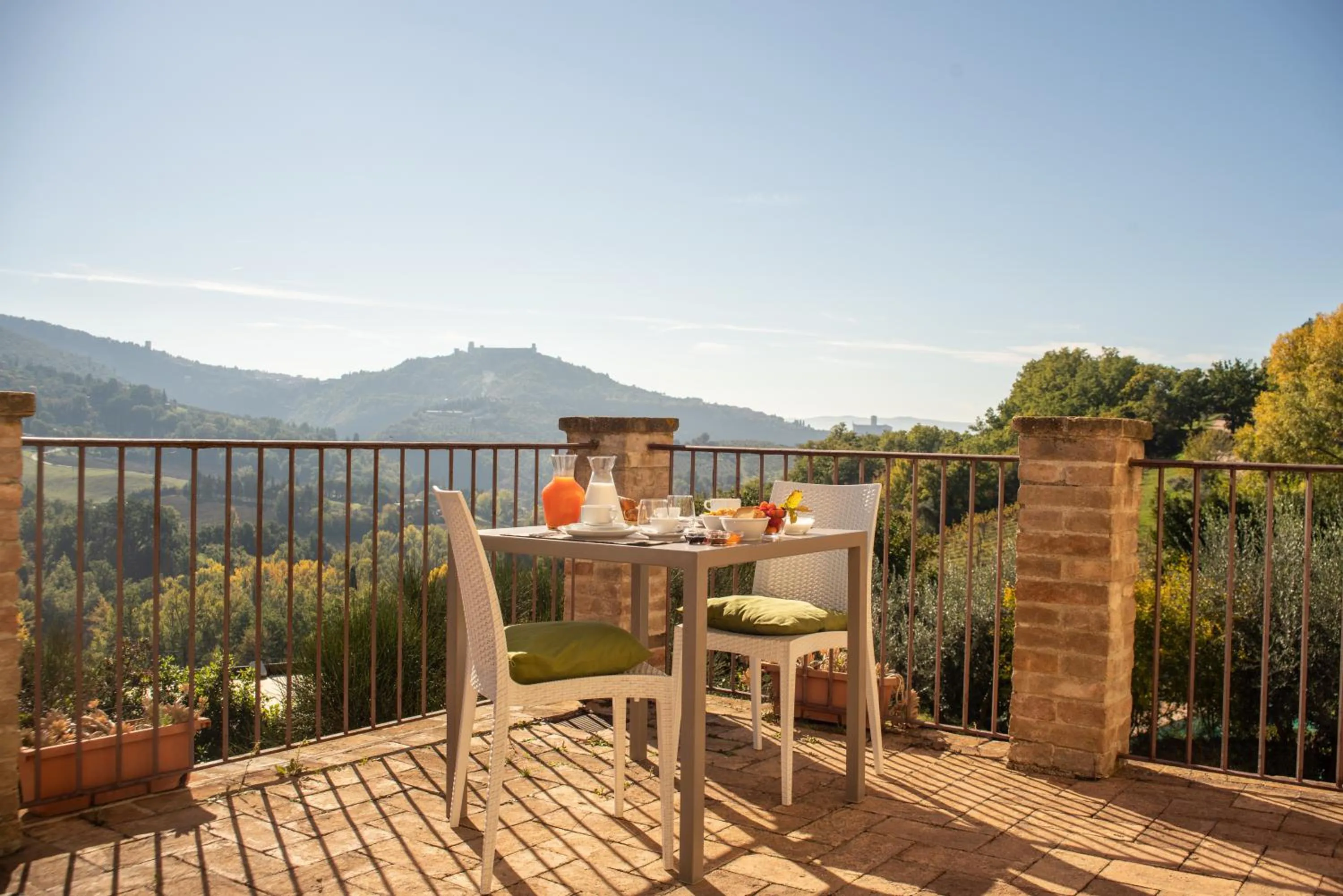 Patio in Re Artù Assisi Country Lifestyle