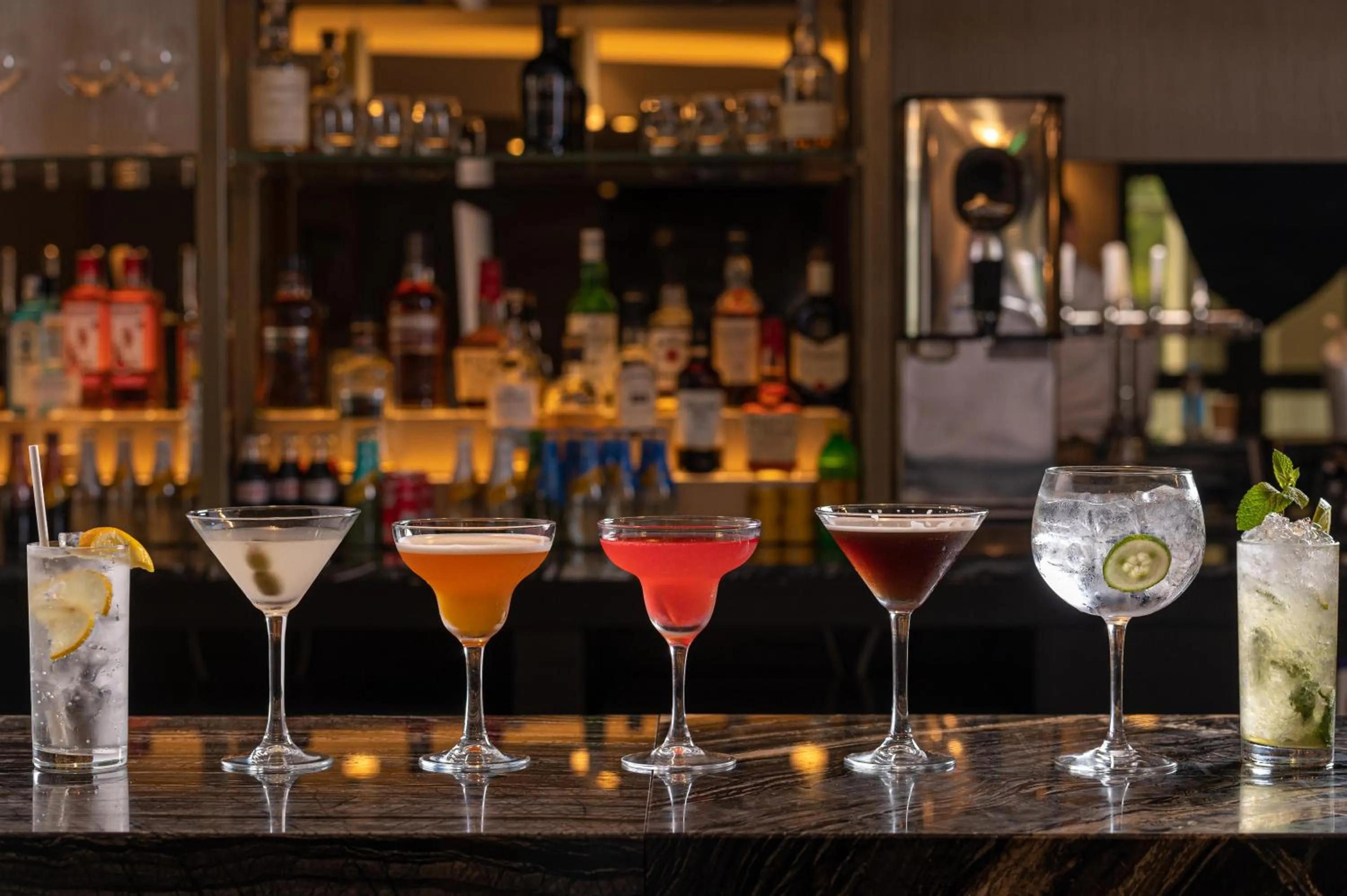 Restaurant/places to eat in Hilton London Gatwick Airport