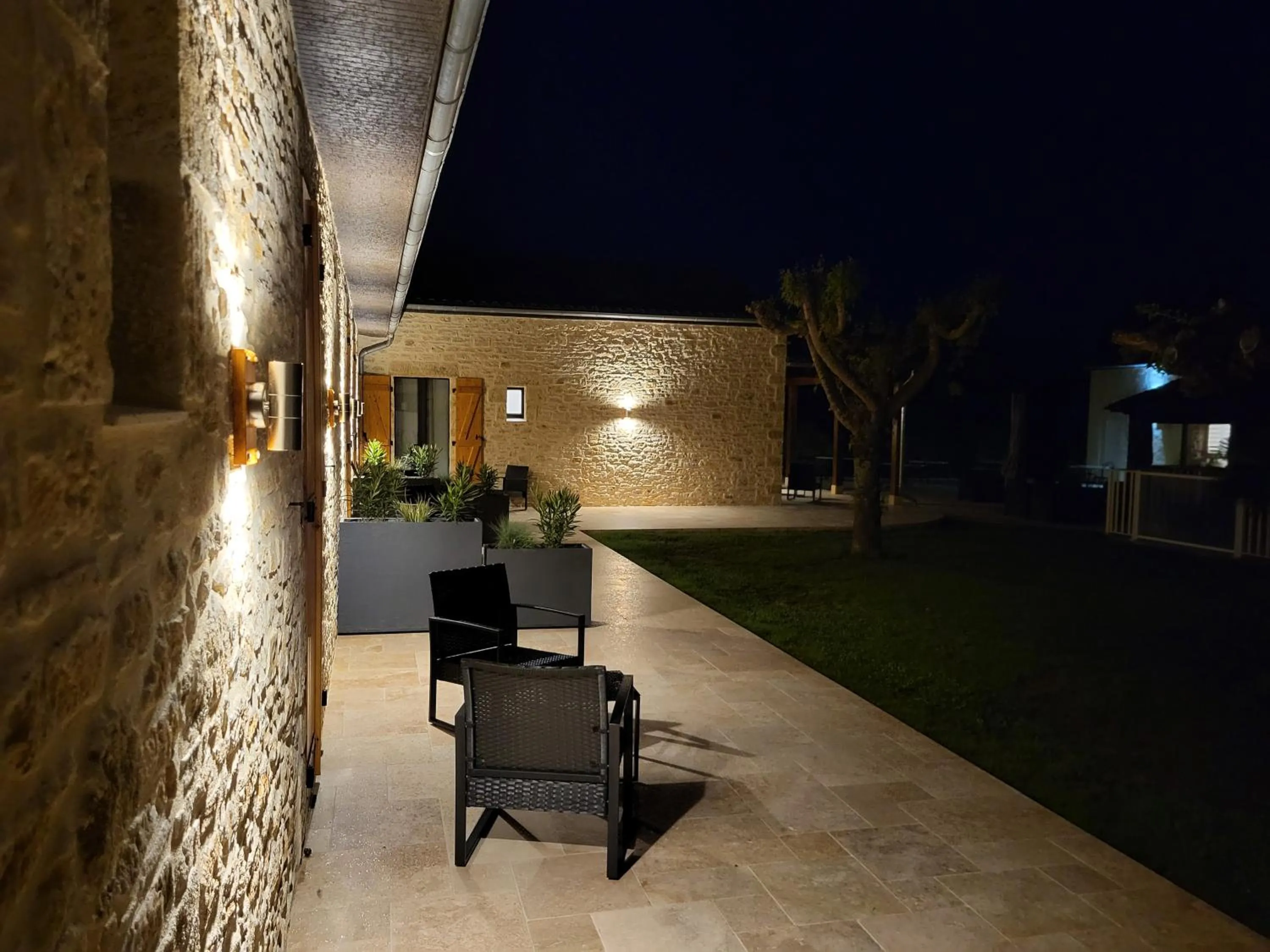 Night in L'Oustal de Vézac