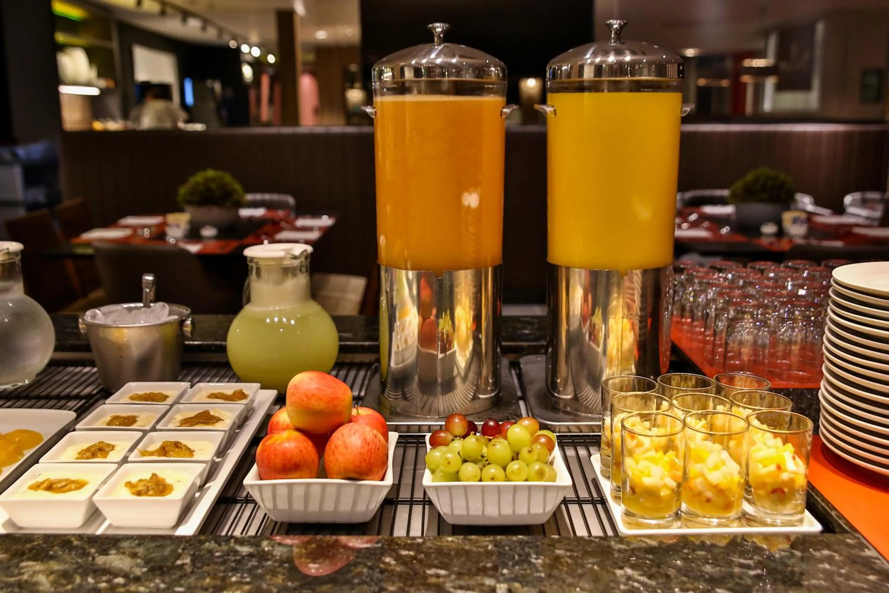 Breakfast in Quality Hotel Blumenau