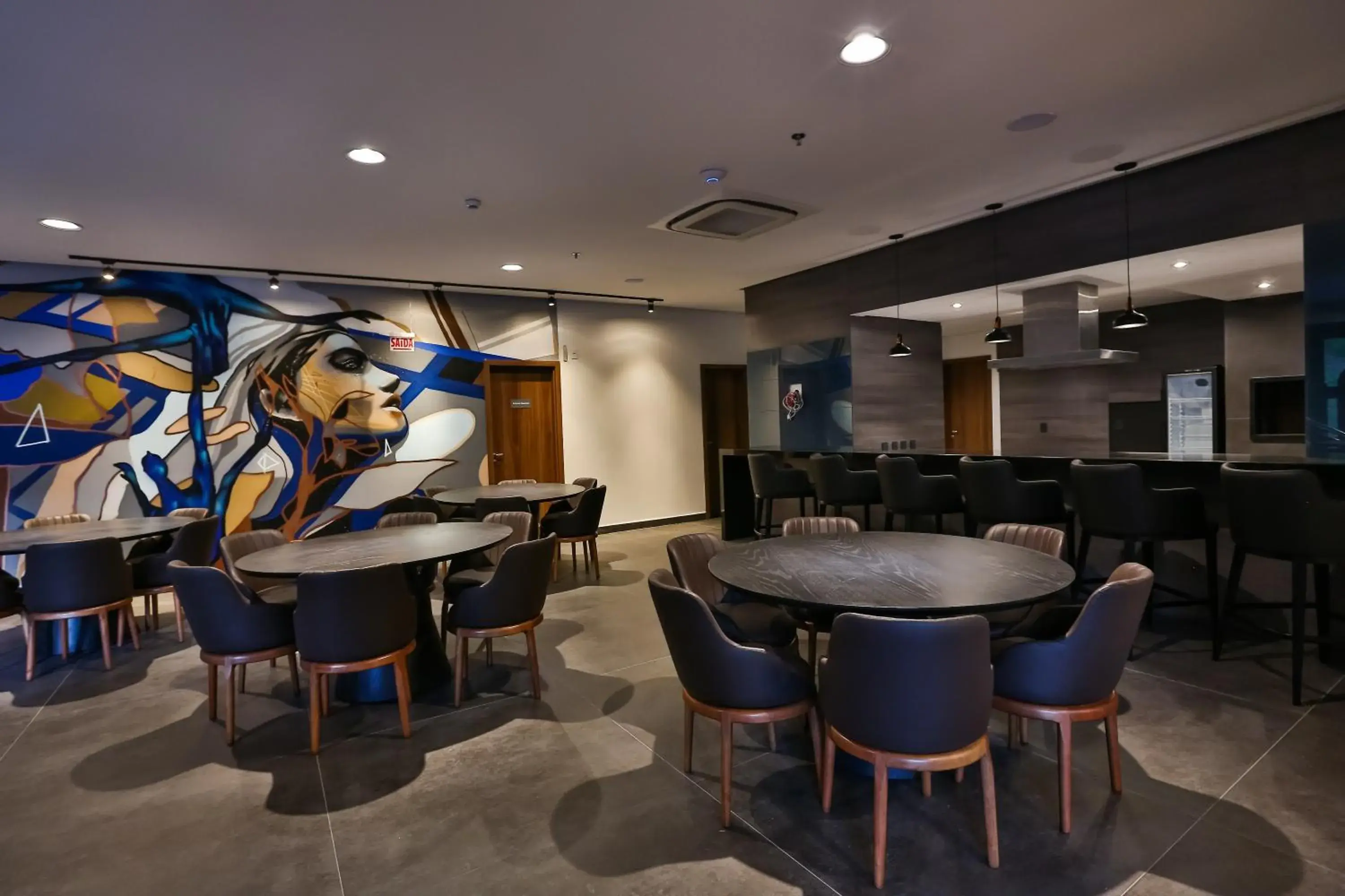 Restaurant/places to eat in Quality Hotel Blumenau Restaurant/places to eat in Quality Hotel Blumenau