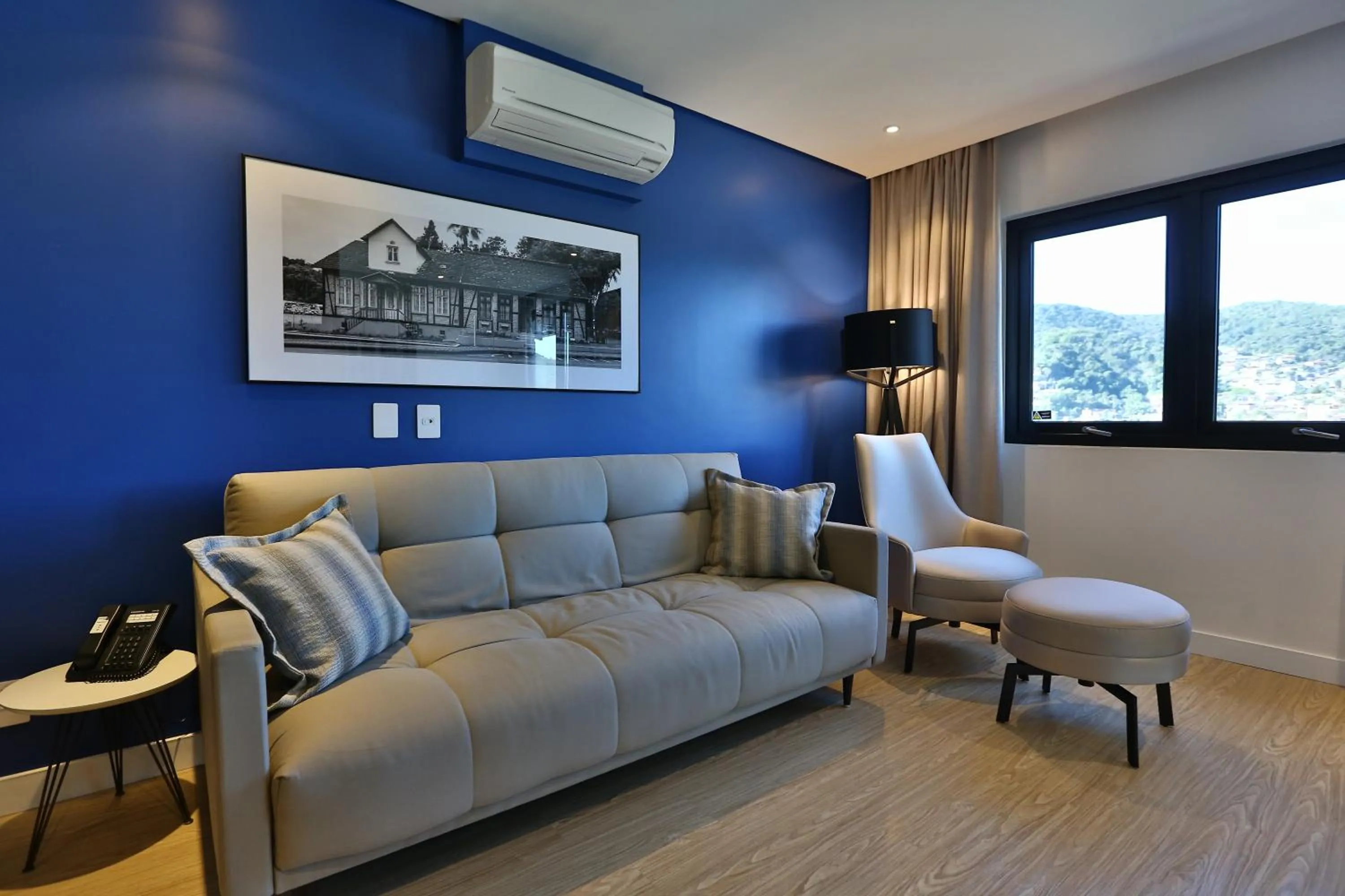 Living room in Quality Hotel Blumenau