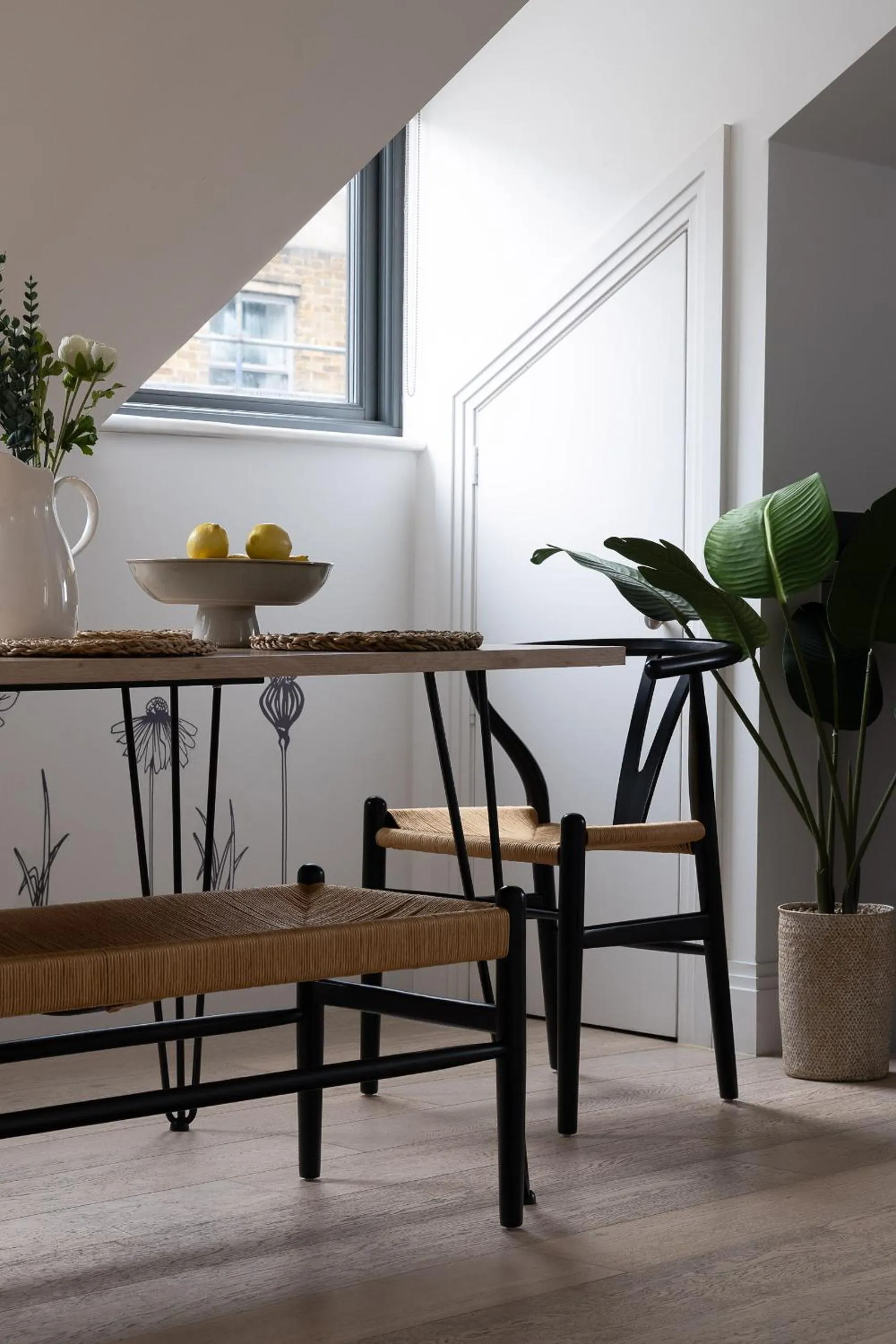 Living room in Oxford Circus Apartments by Calton Living