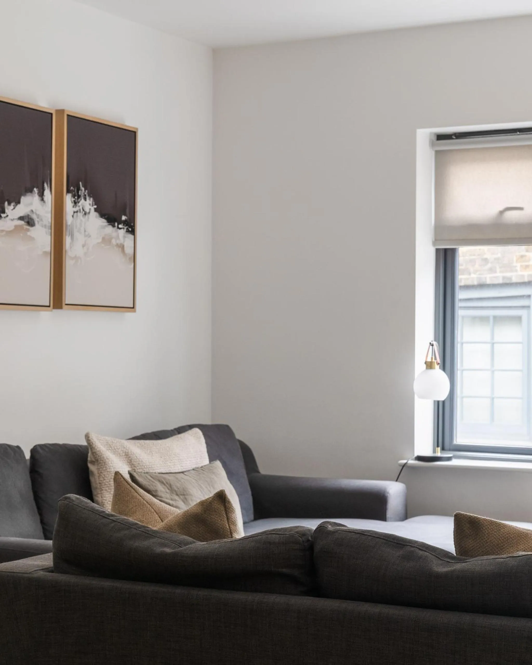 Living room in Oxford Circus Apartments by Calton Living