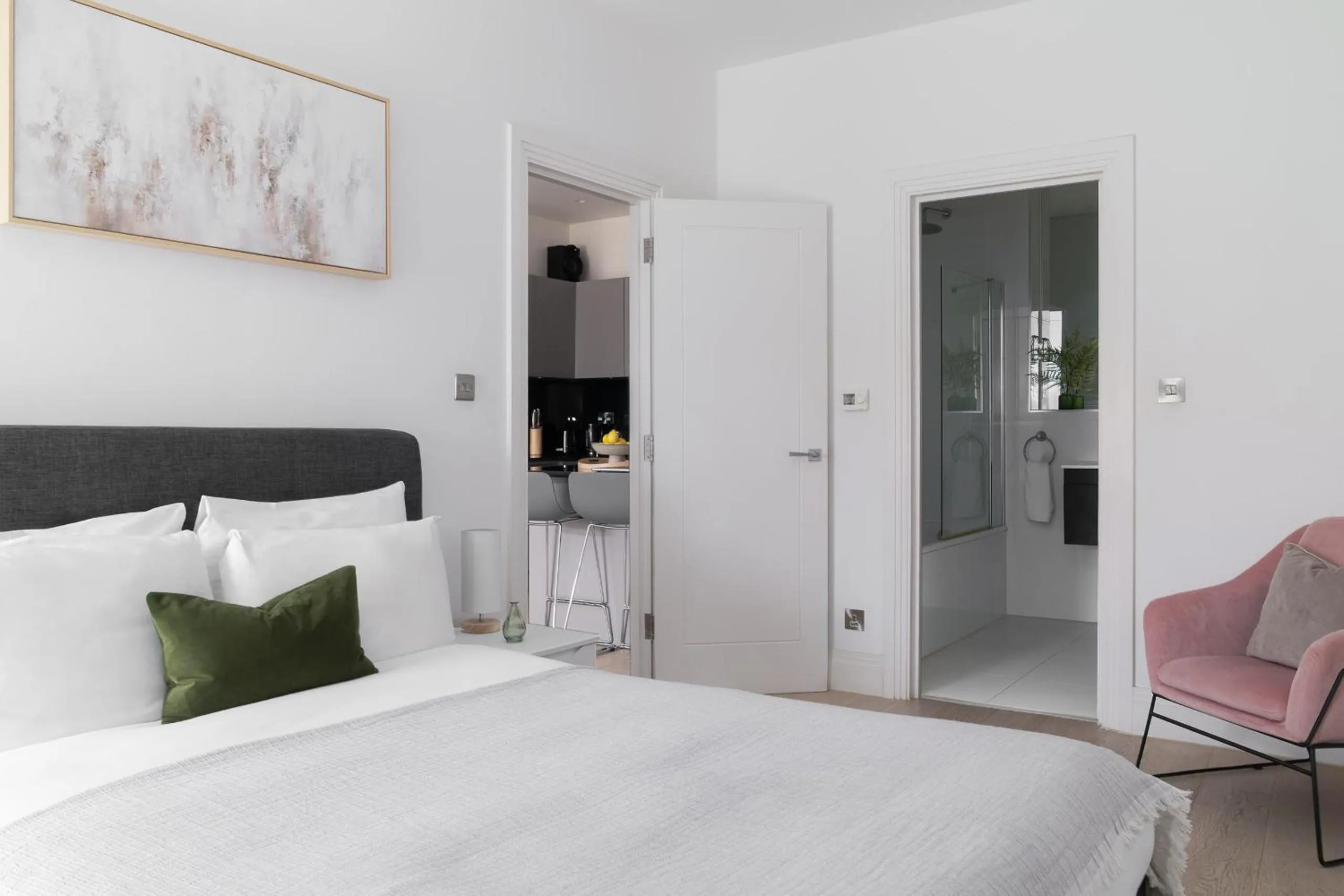 Bed in Oxford Circus Apartments by Calton Living