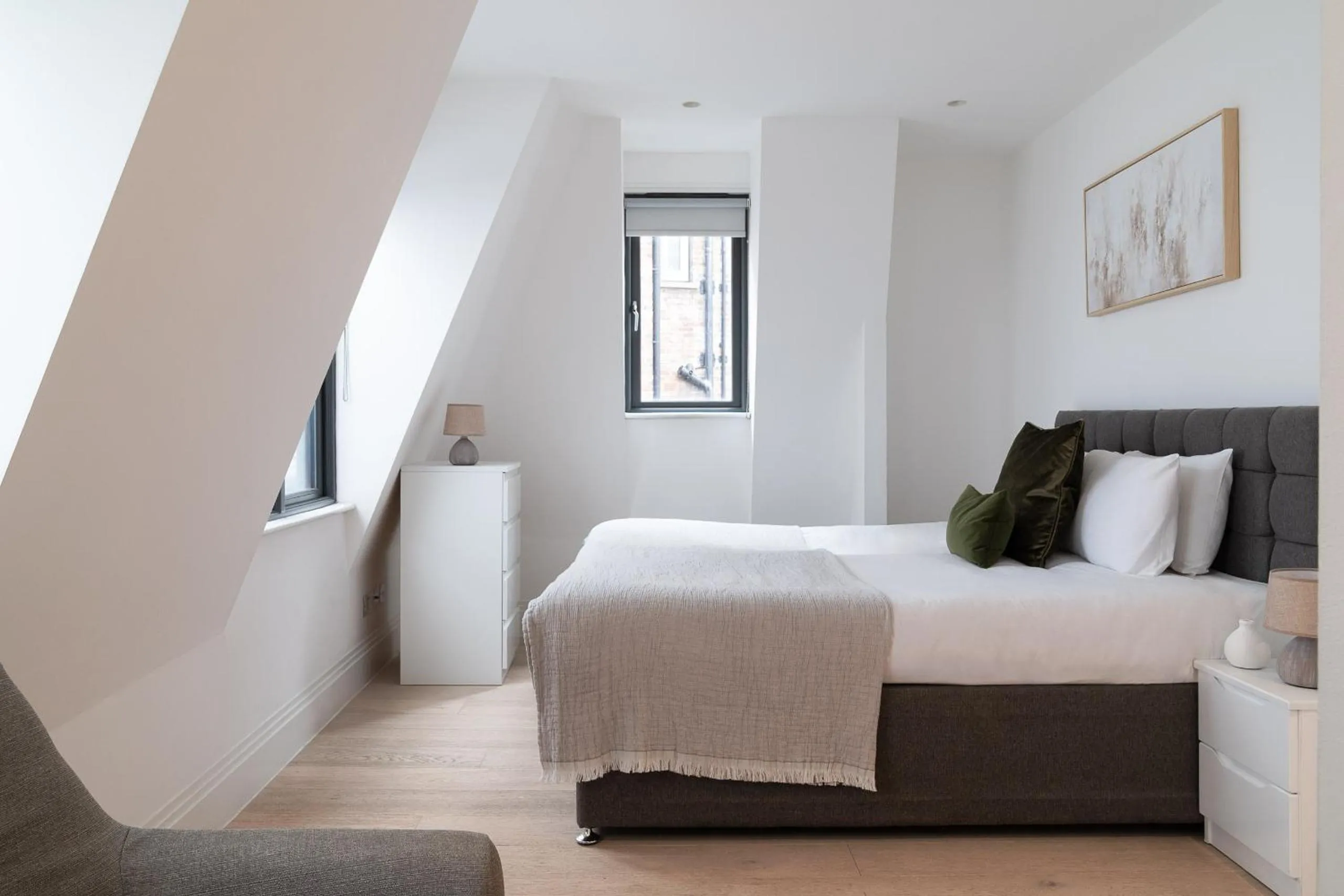 Bed in Oxford Circus Apartments by Calton Living
