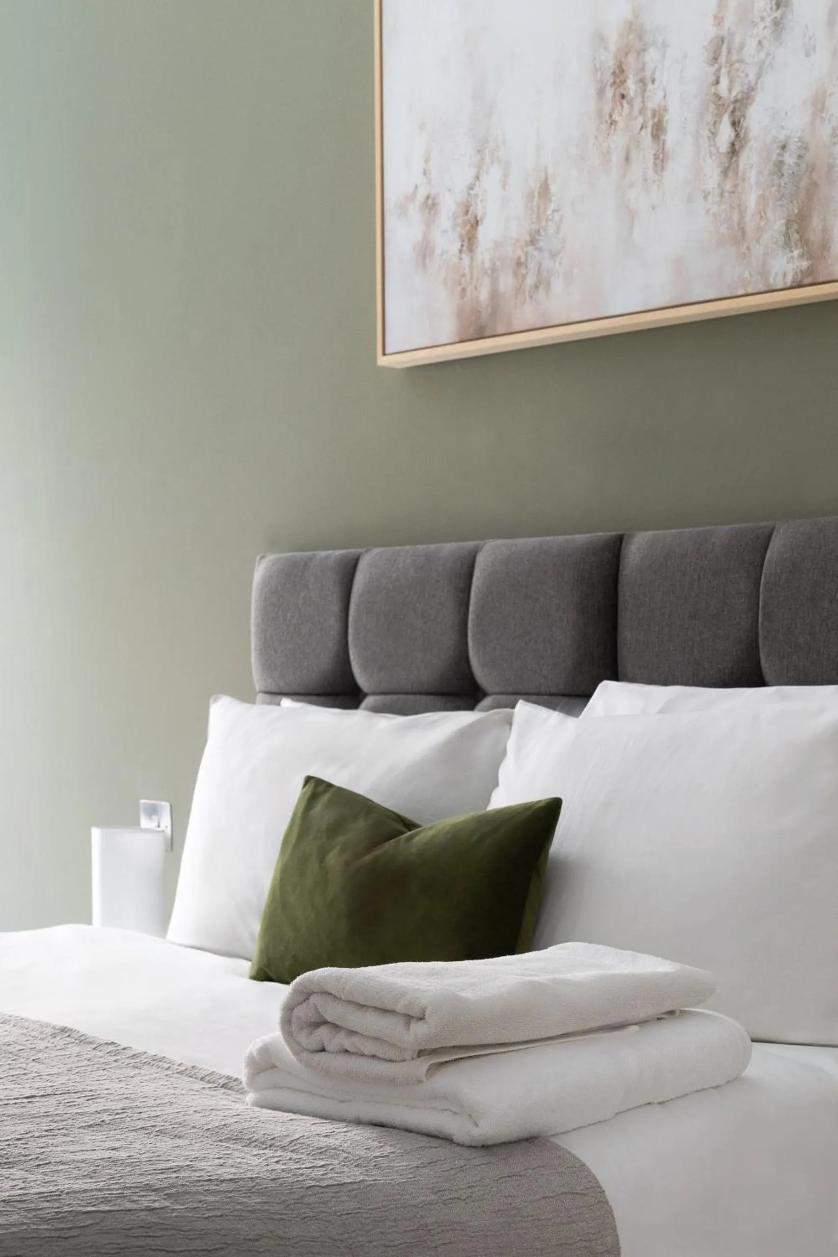Bed in Oxford Circus Apartments by Calton Living