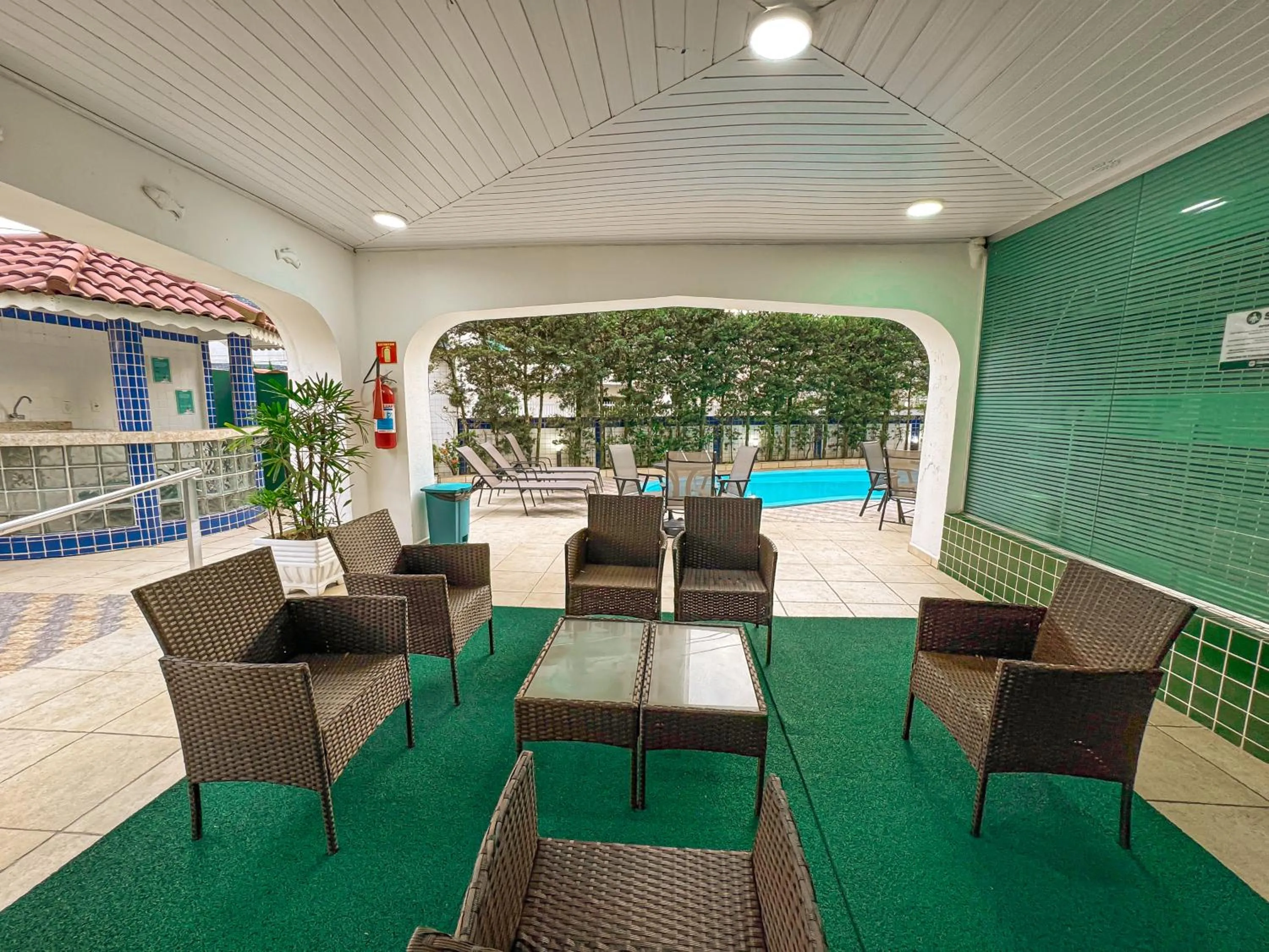 Seating area in Hotel Nacional Inn Guarujá