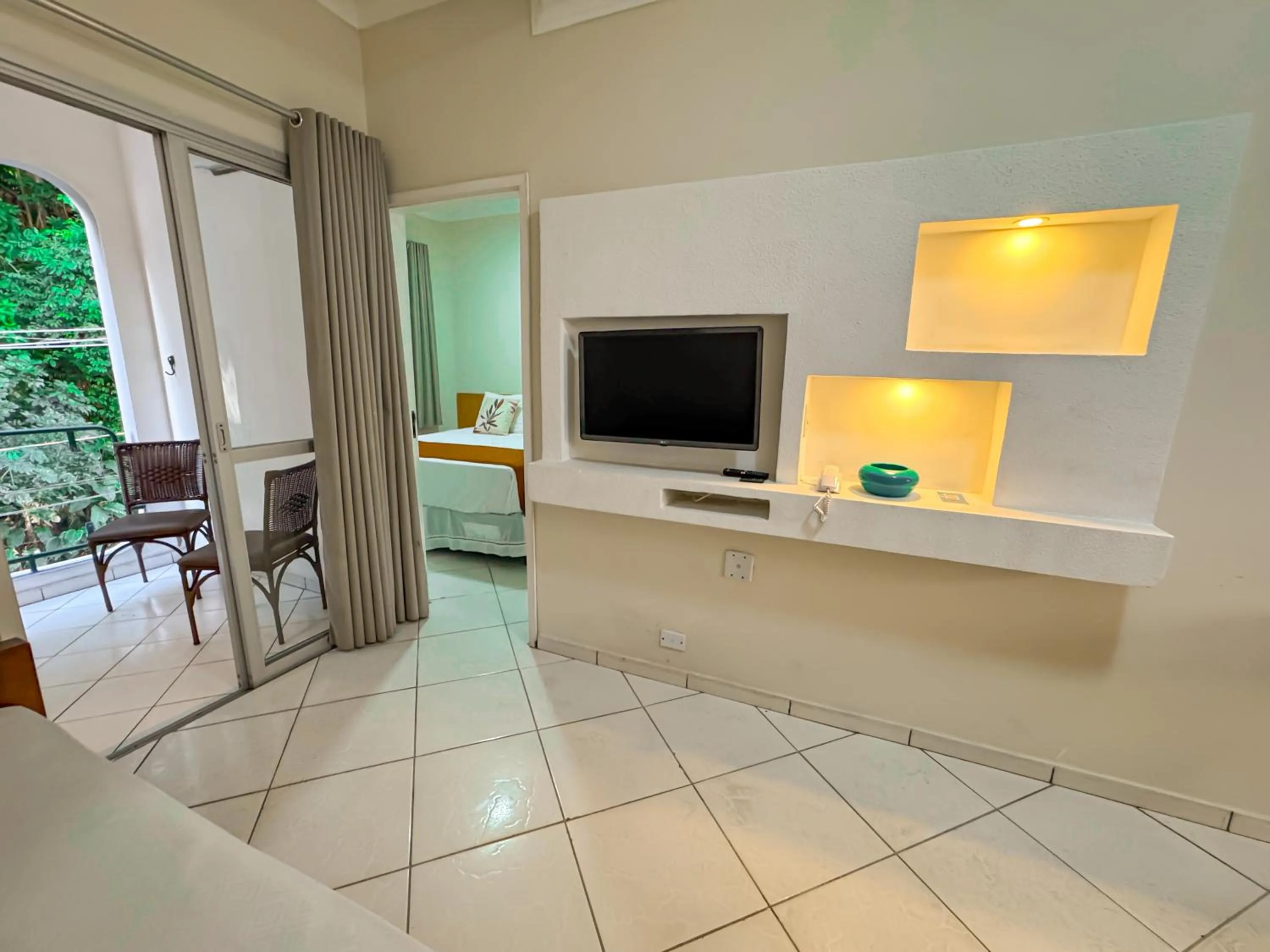 Seating area in Hotel Nacional Inn Guarujá