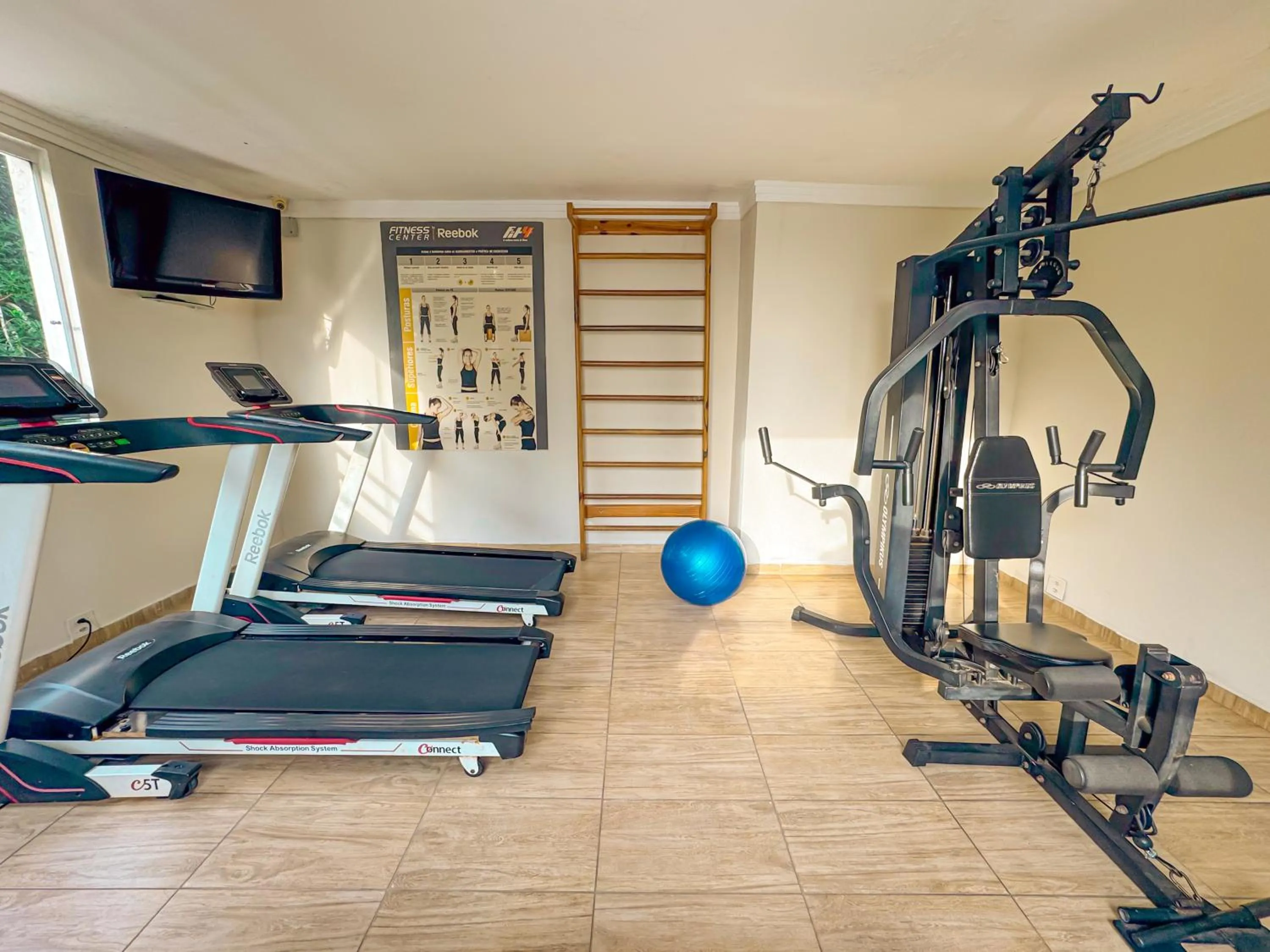 Fitness centre/facilities in Hotel Nacional Inn Guarujá