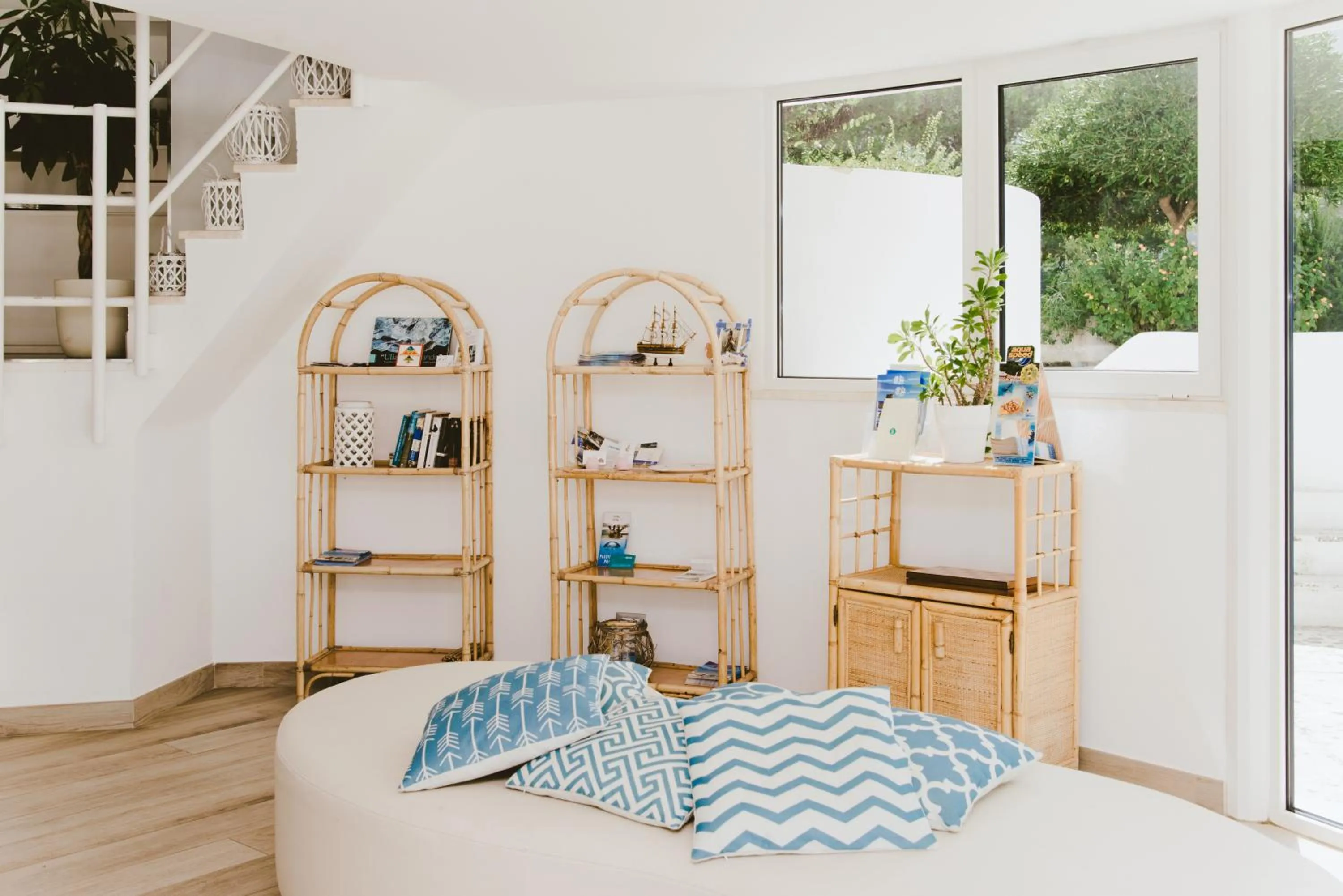 Lobby or reception, Bed in Residence Altair - Serra degli Alimini