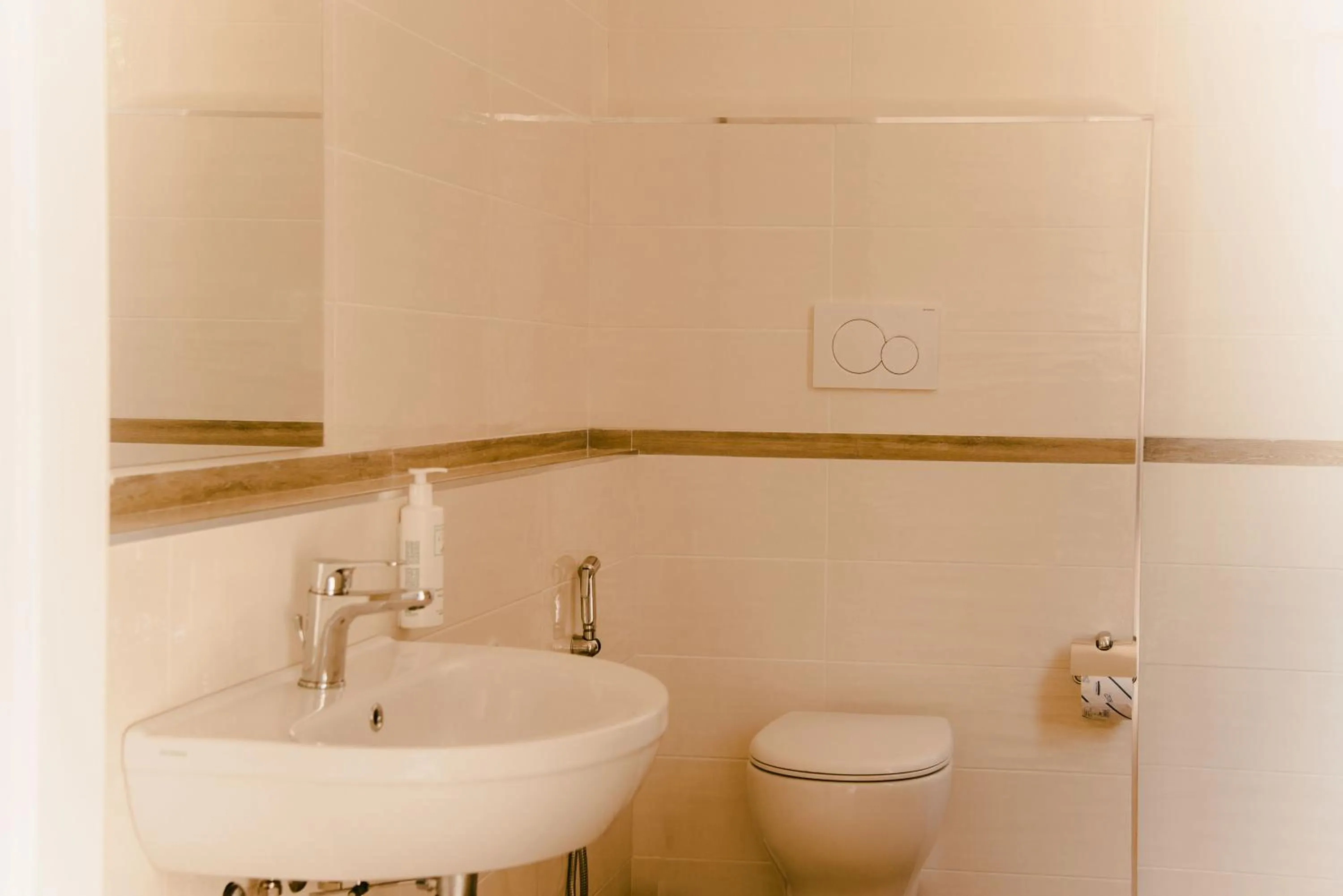 Toilet in Residence Altair - Serra degli Alimini