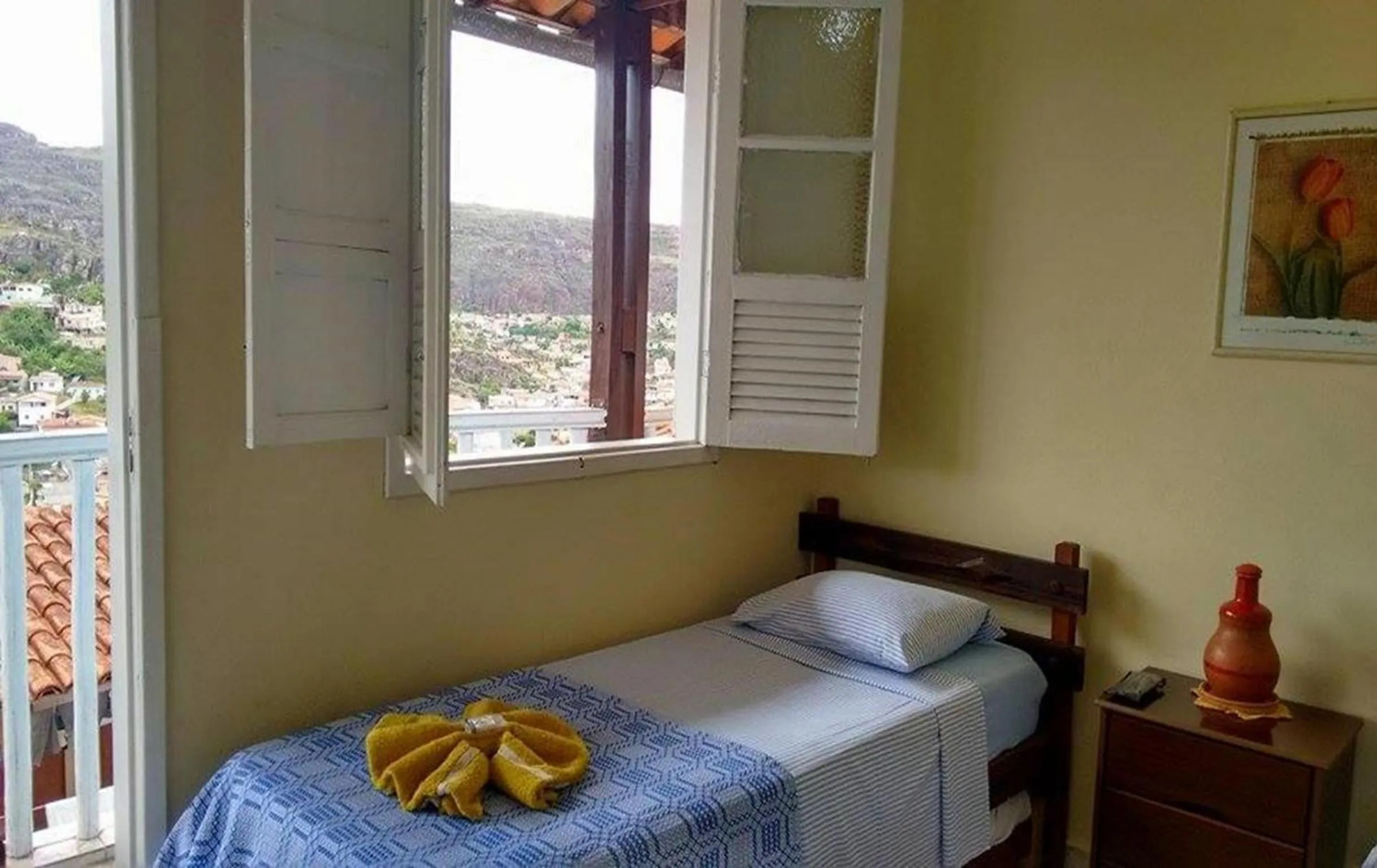 Twin Room with View - single occupancy in Pousada Presidente