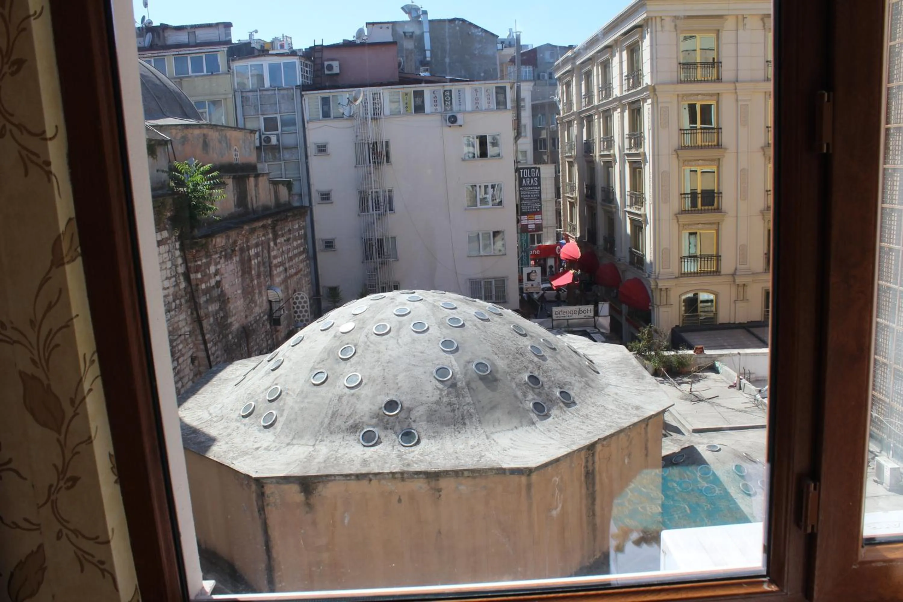 Neighbourhood in Omega Inn