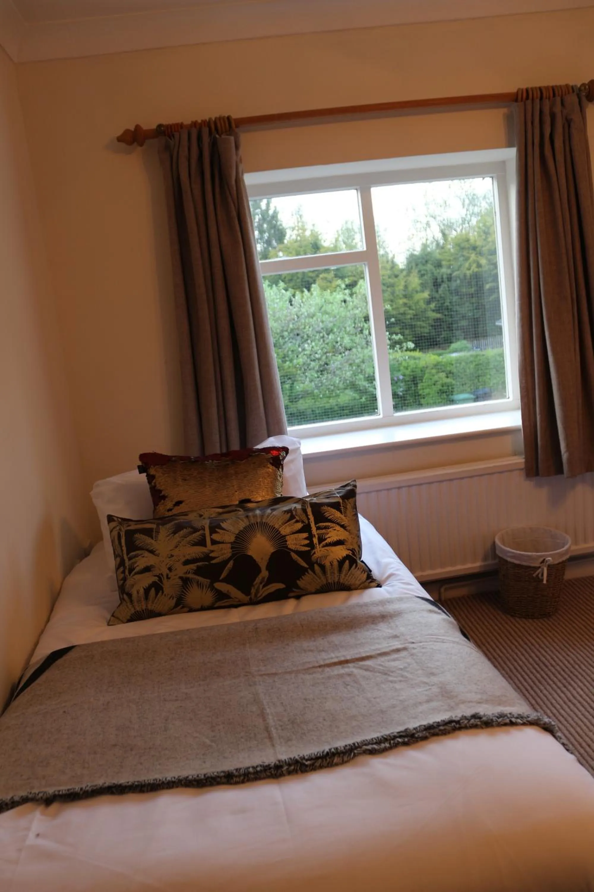 Bed in The Hostelrie at Goodrich