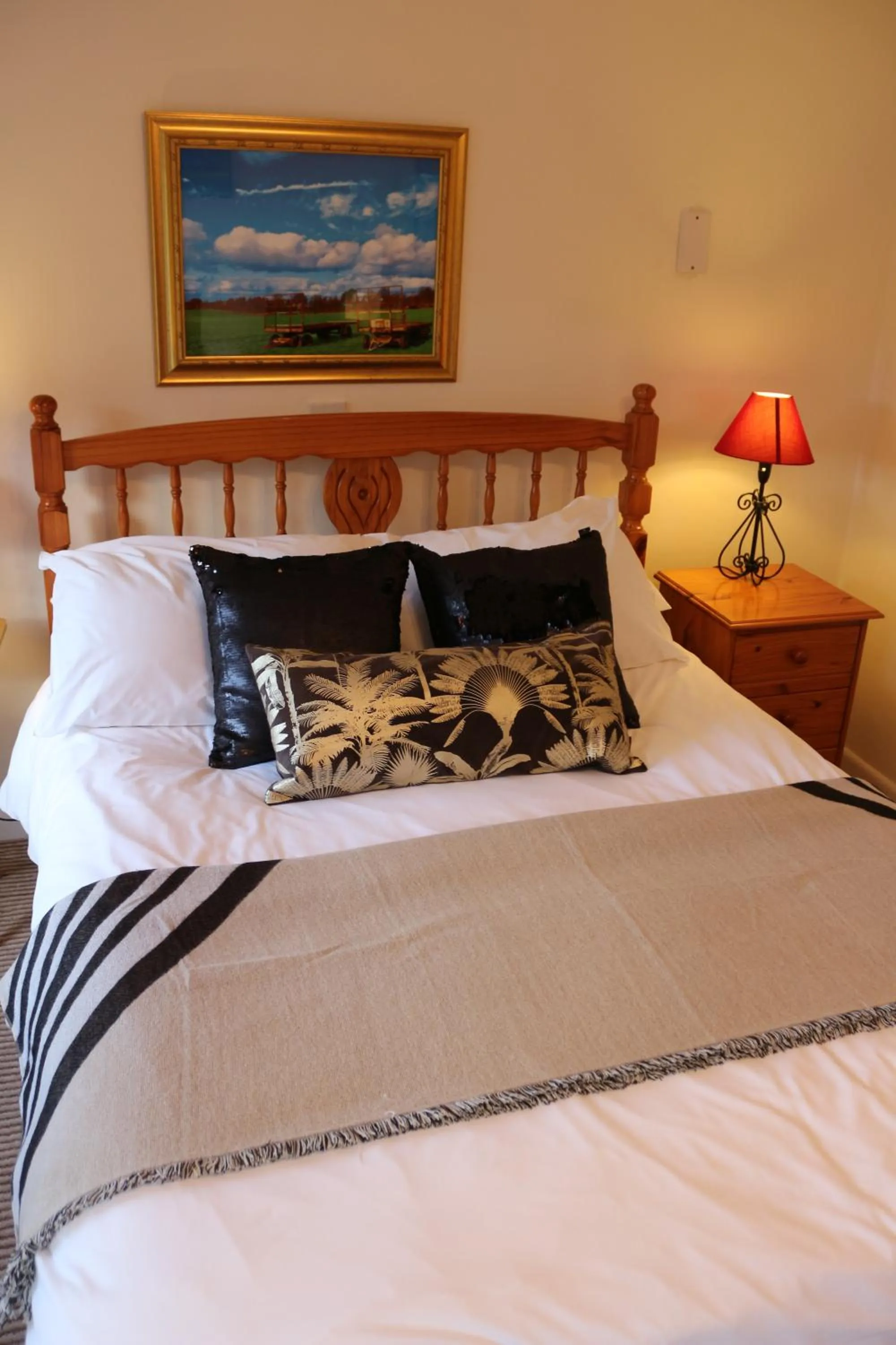 Bed in The Hostelrie at Goodrich