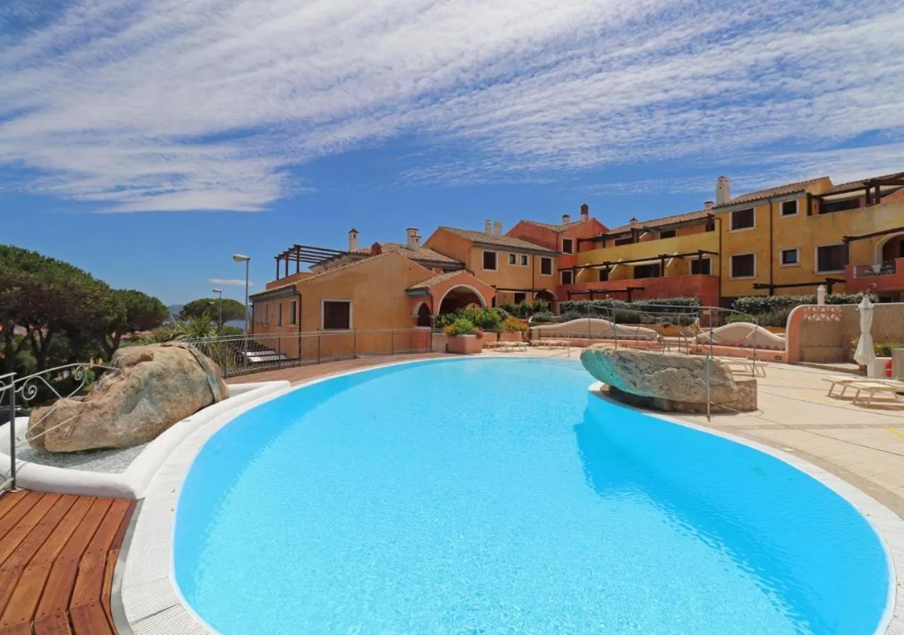 Property building in Residence Borgo Punta Villa