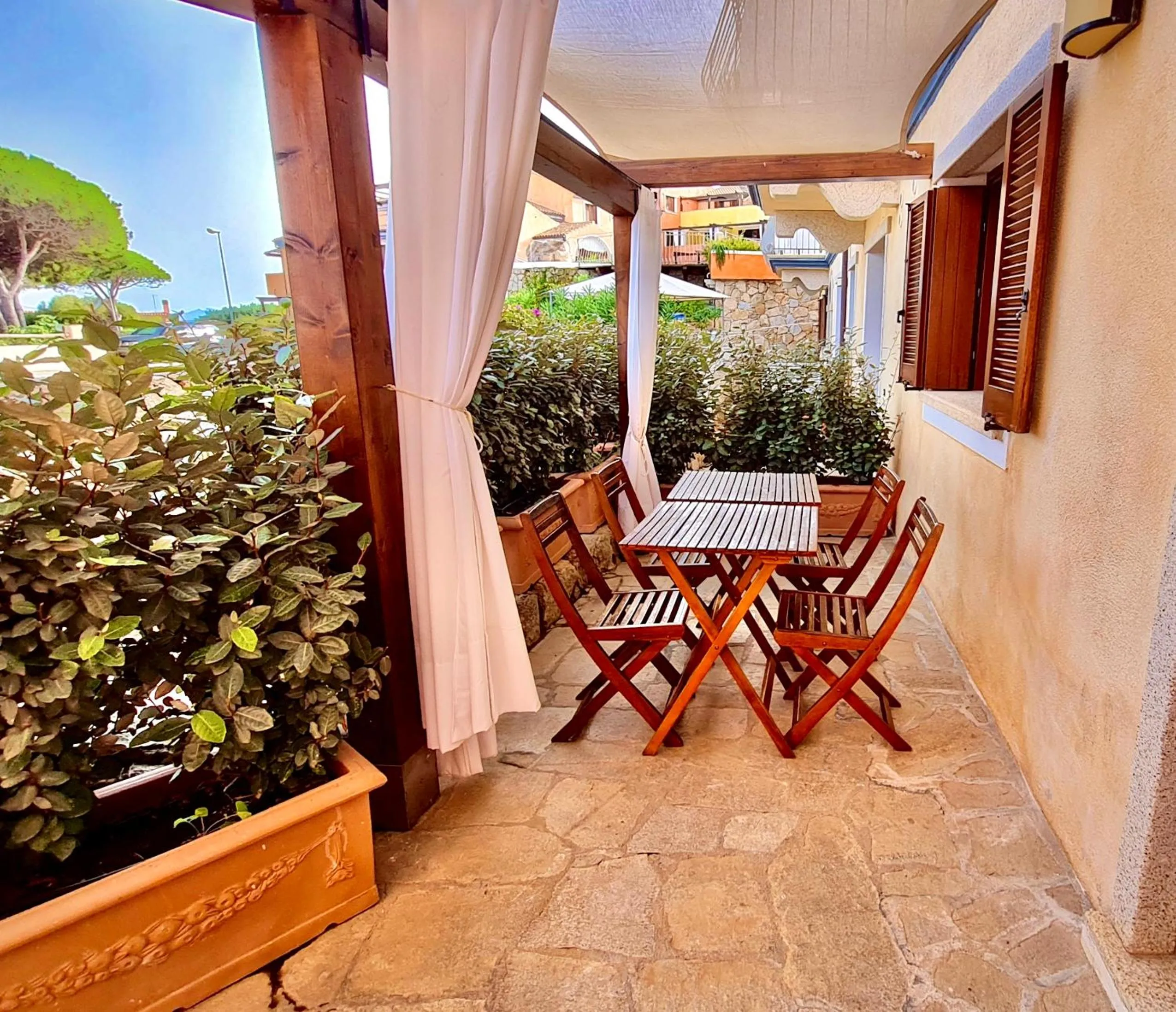 Patio in Residence Borgo Punta Villa