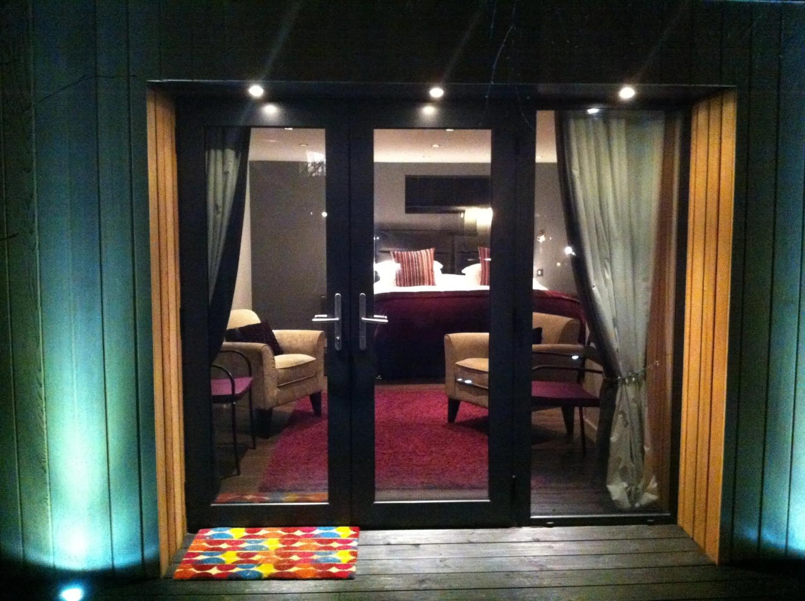 Photo of the whole room, Bed in Satis House Hotel