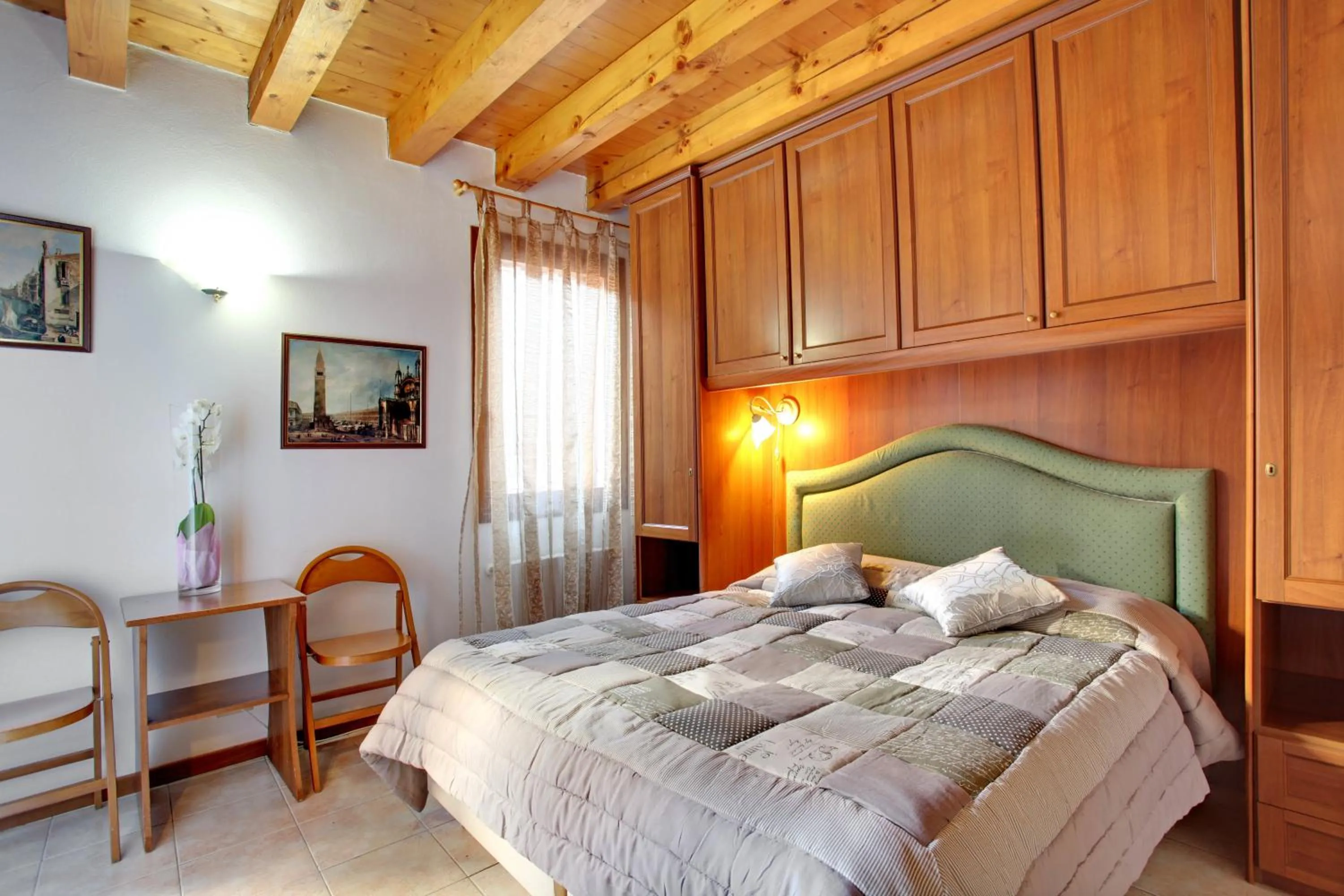 Bedroom, Bed in Locanda Delle Acque