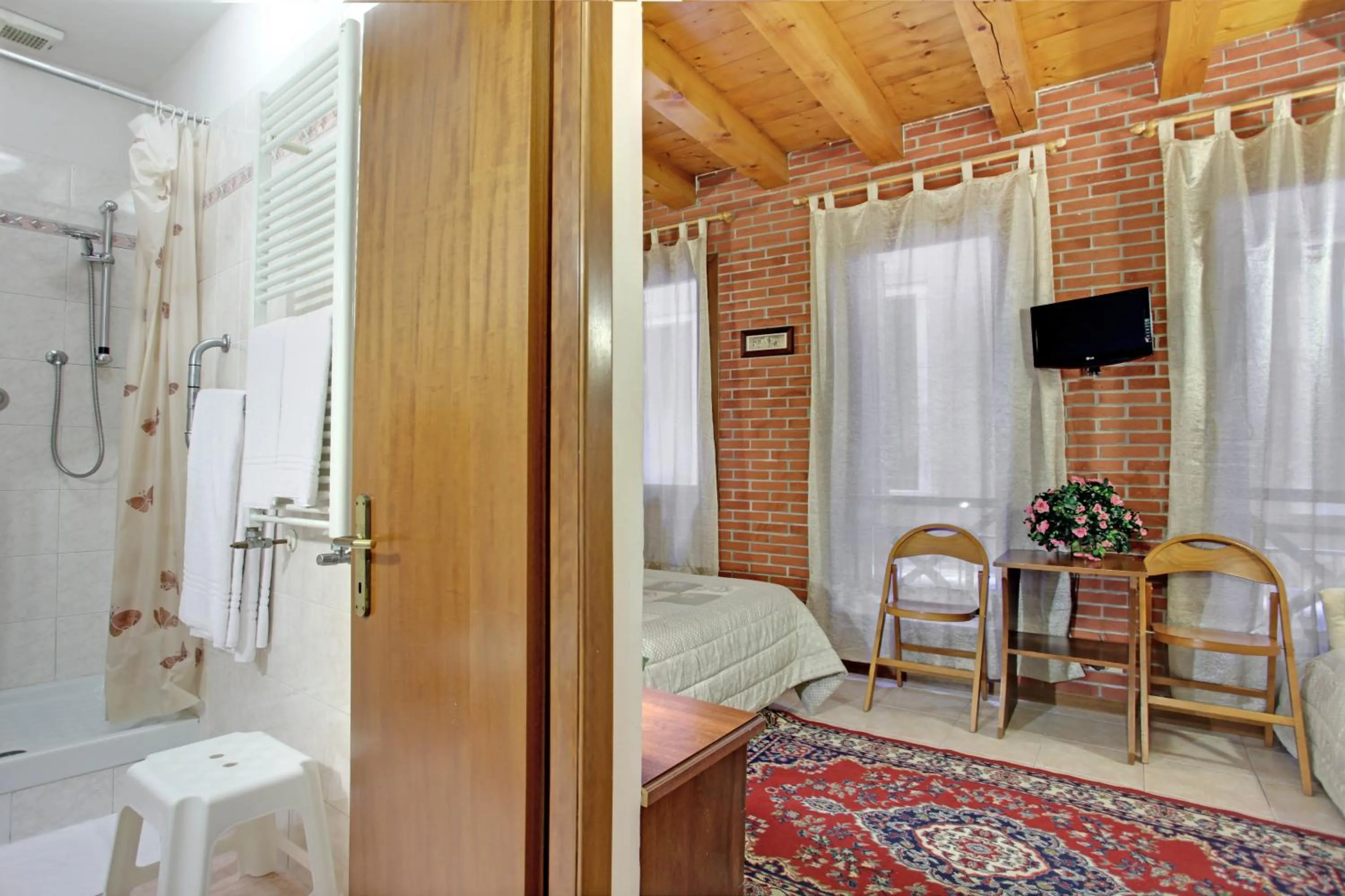 Bedroom in Locanda Delle Acque