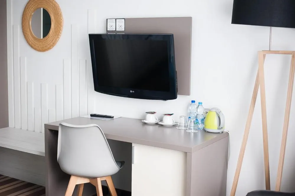 TV and multimedia in NoBo Hotel - business