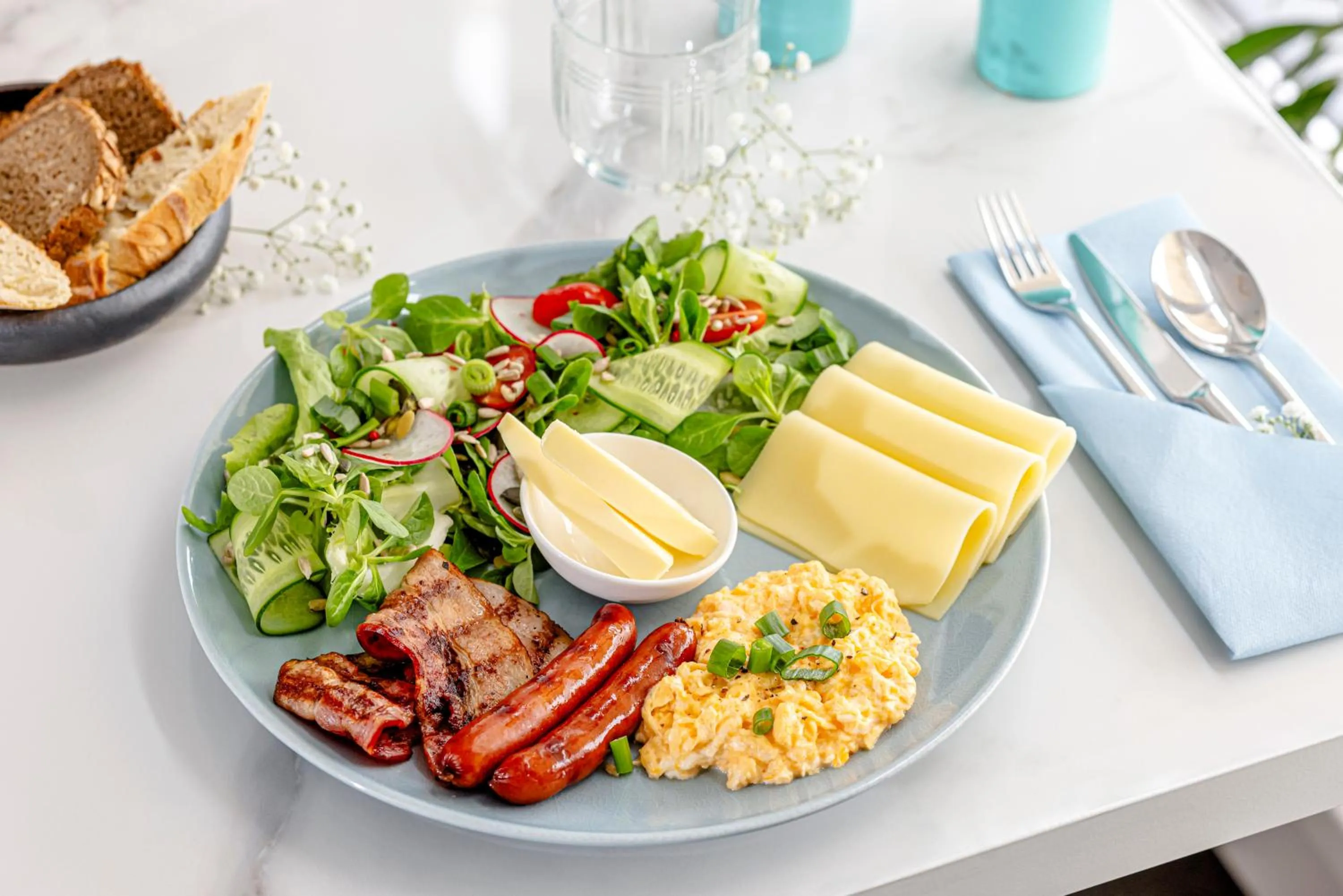 Breakfast in NoBo Hotel - business