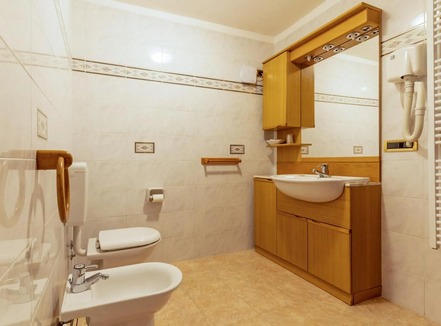 Bathroom in Hotel Des Alpes