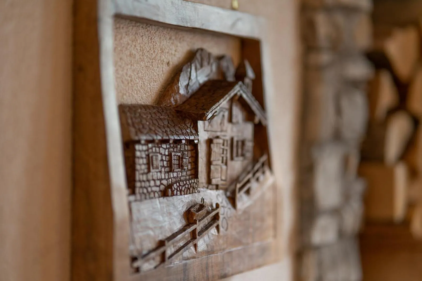 Decorative detail in Hotel Des Alpes