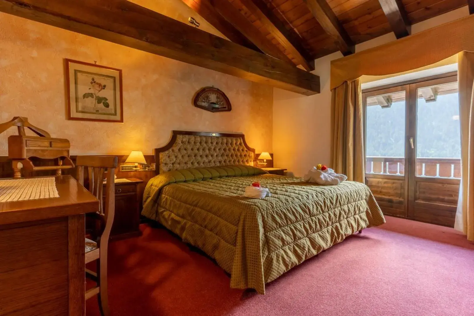 Suite (4 Adults) in Hotel Des Alpes Suite (4 Adults) in Hotel Des Alpes