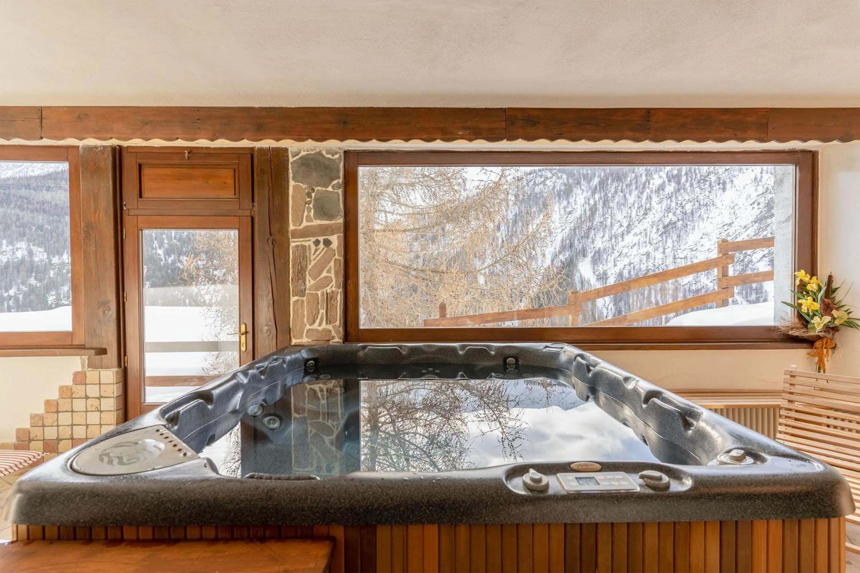Spa and wellness centre/facilities in Hotel Des Alpes