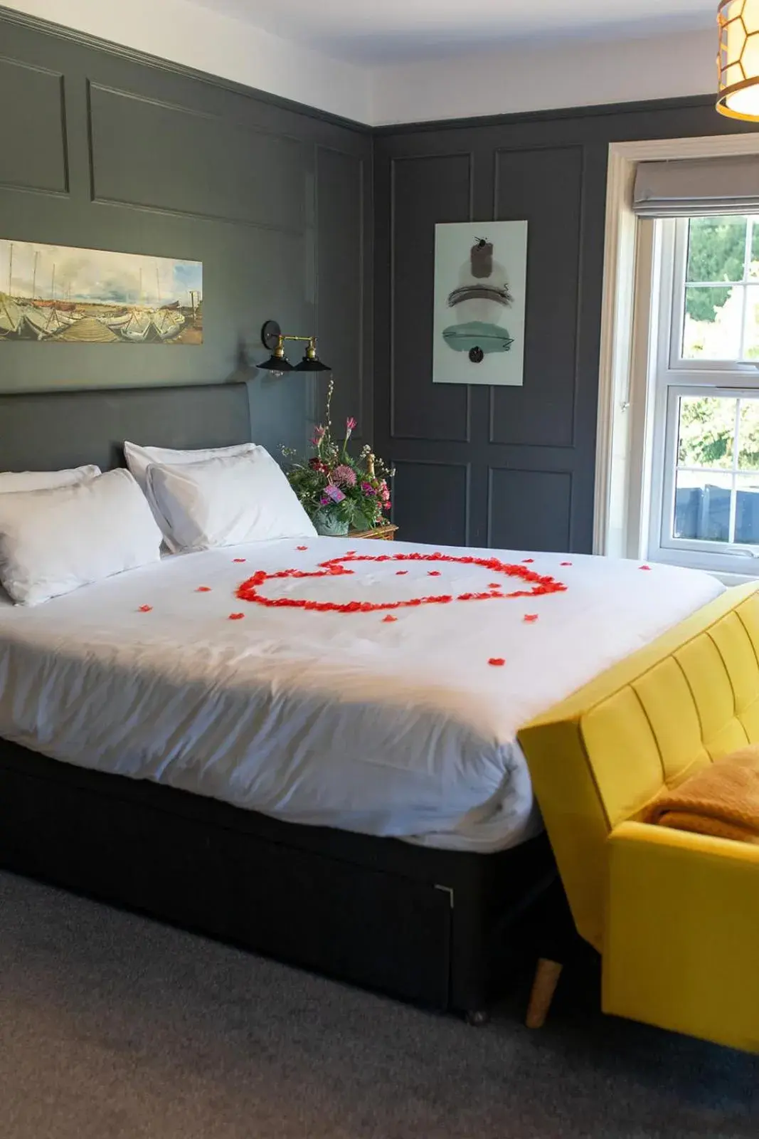 Bedroom, Bed in The Plough Inn Bedroom, Bed in The Plough Inn