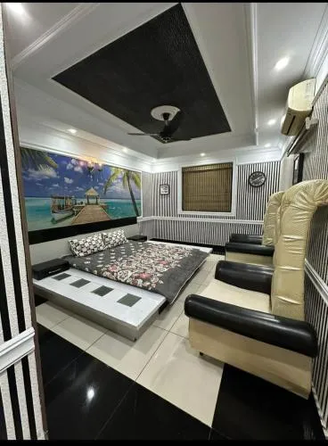 royal cottage guest house