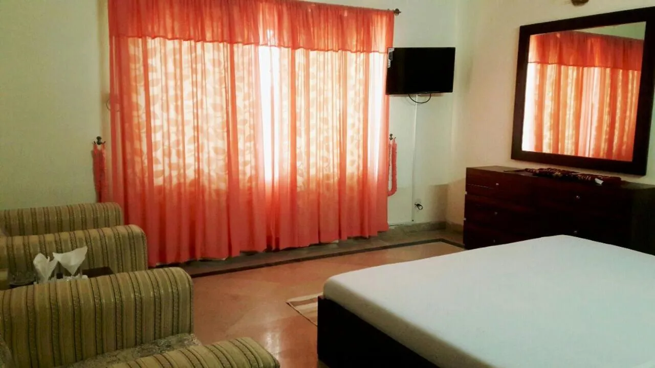 royal cottage guest house