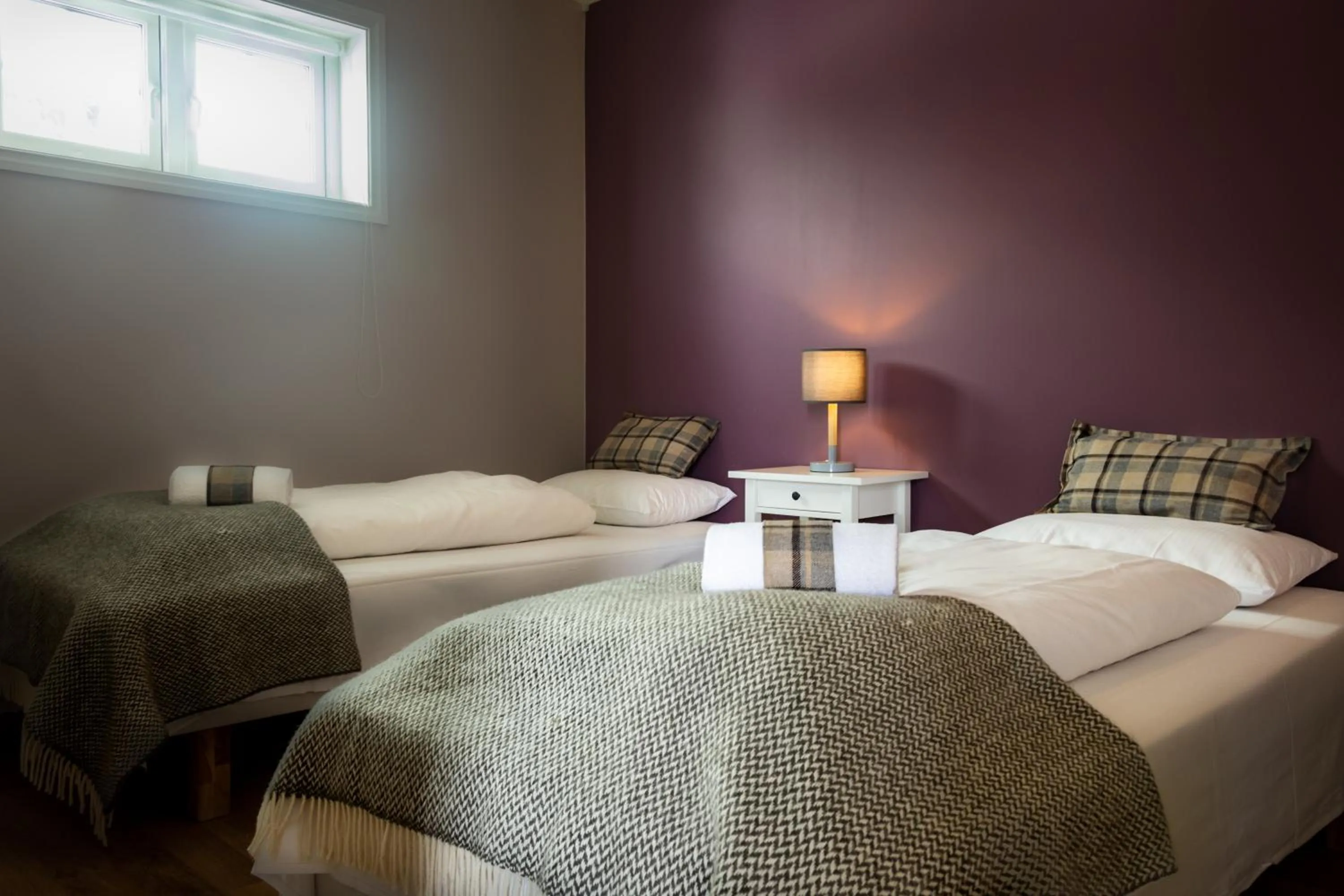 Shower, Bed in Storestølen Fjellhotell