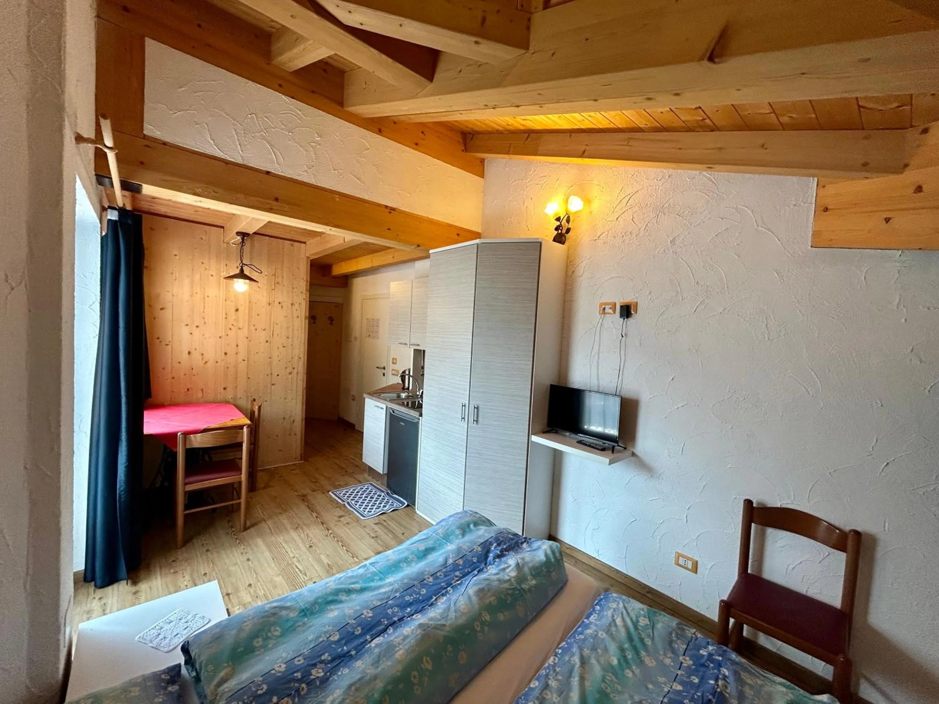 Photo of the whole room, Bed in Residence Al Pescatore