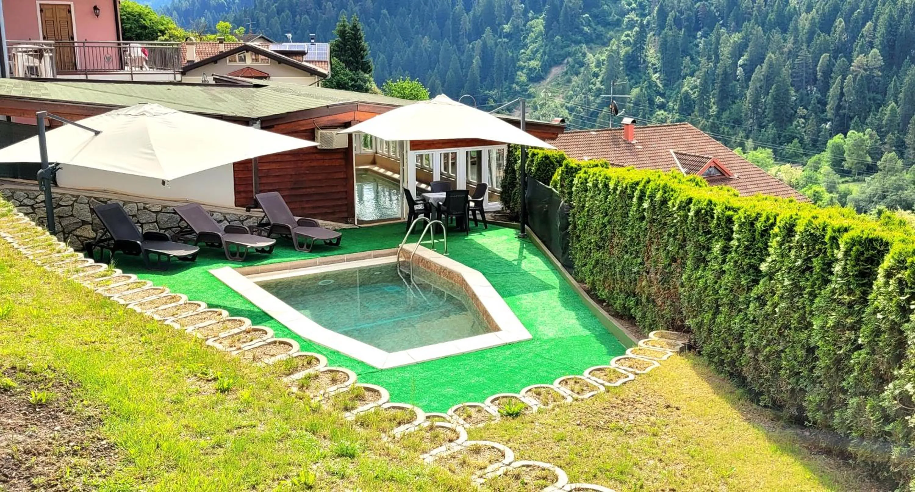Swimming pool in Residence Al Pescatore