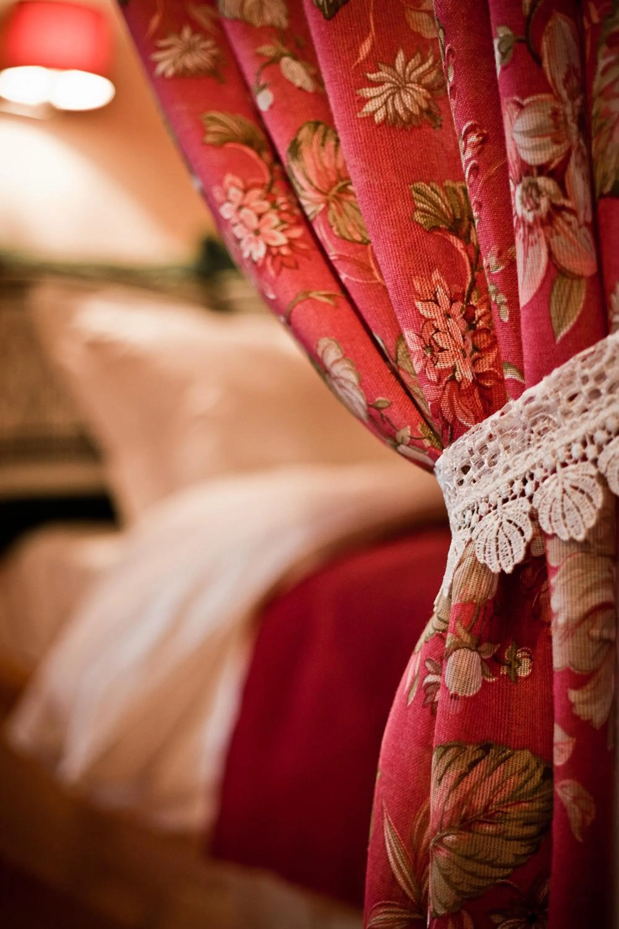 Decorative detail, Bed in Hotel Bambi Boutique