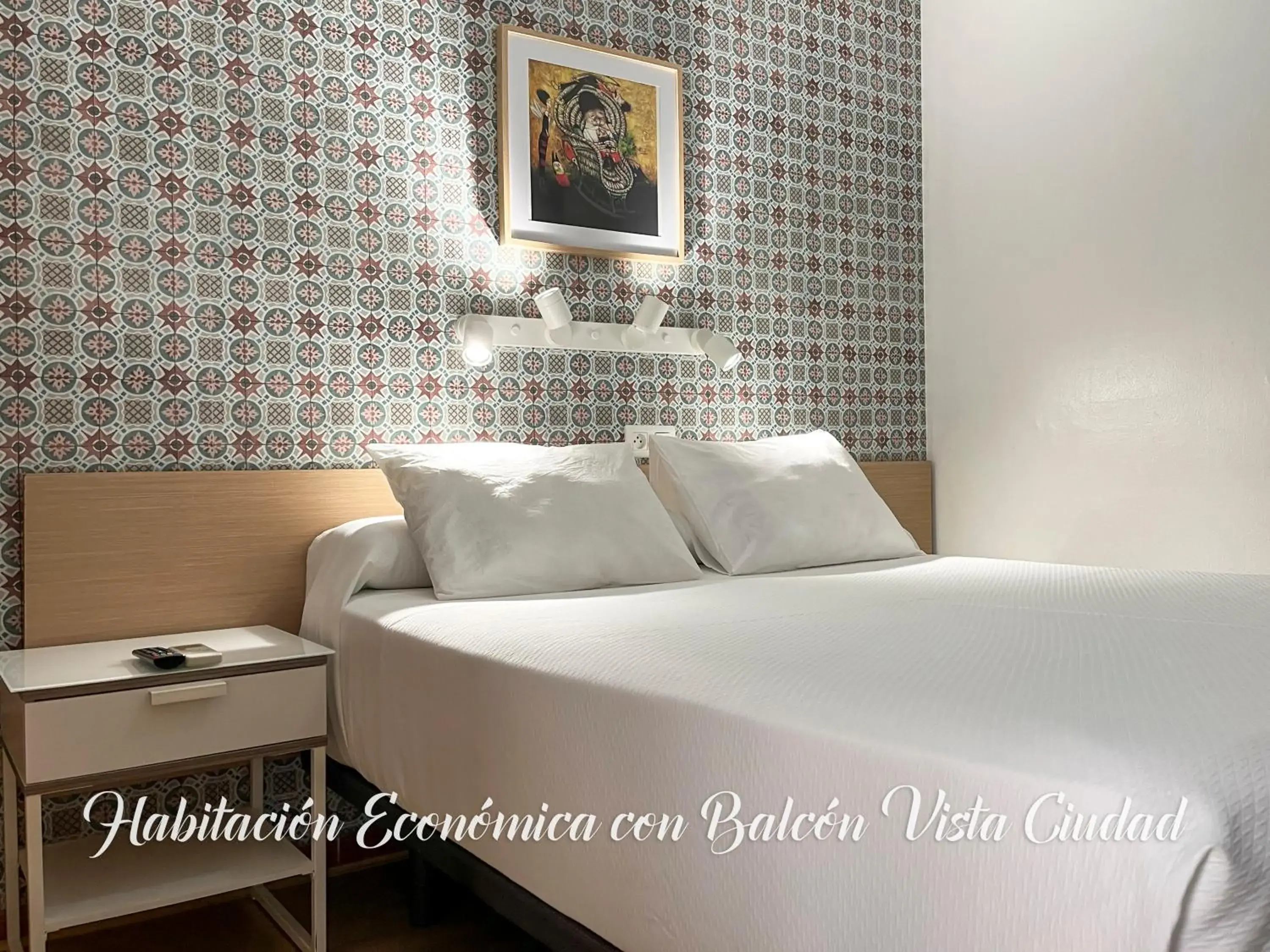 Economy Double Room in Beatriz Charming Hostal Economy Double Room in Beatriz Charming Hostal