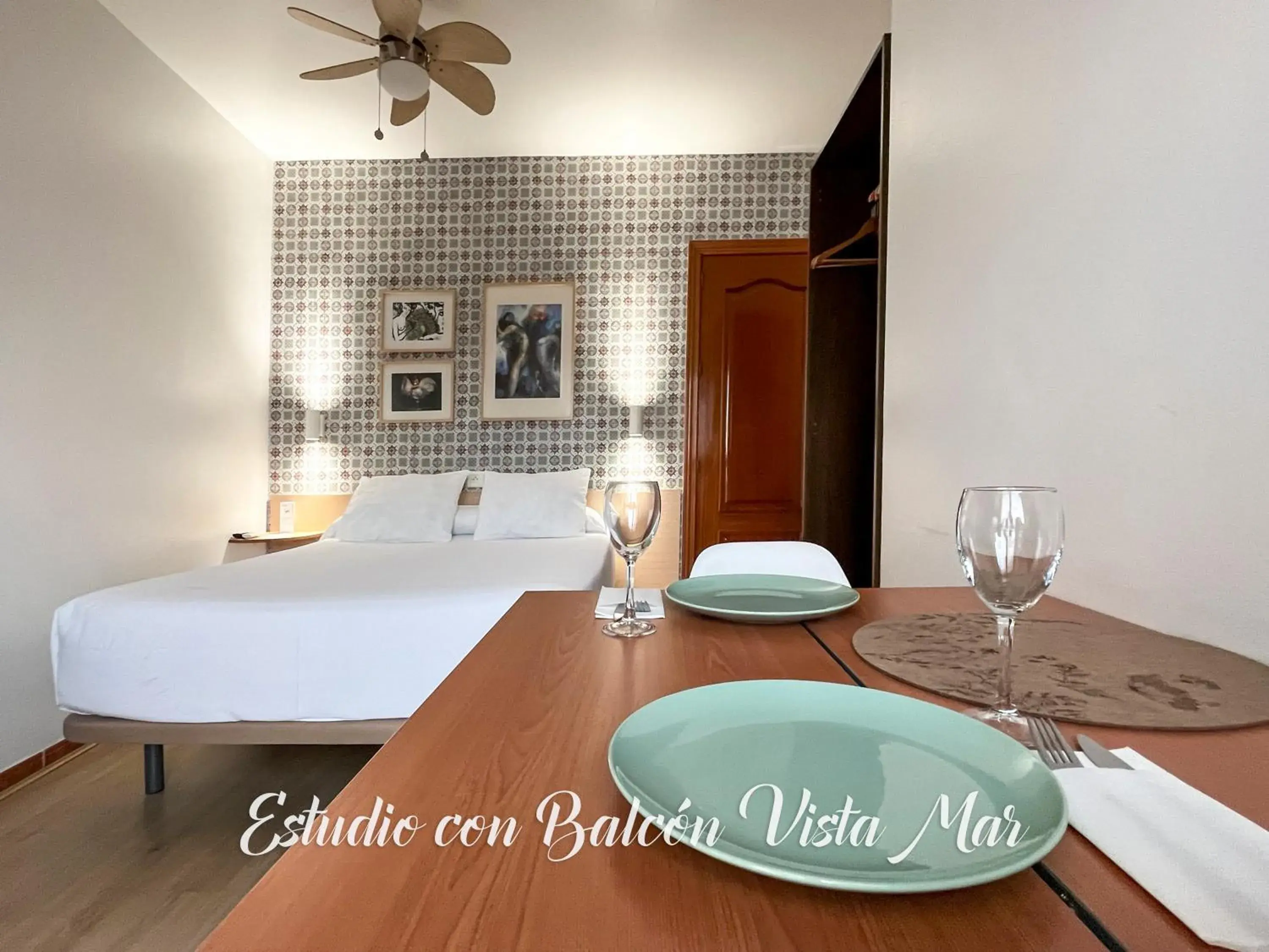 Studio with Lateral Sea View in Beatriz Charming Hostal Studio with Lateral Sea View in Beatriz Charming Hostal