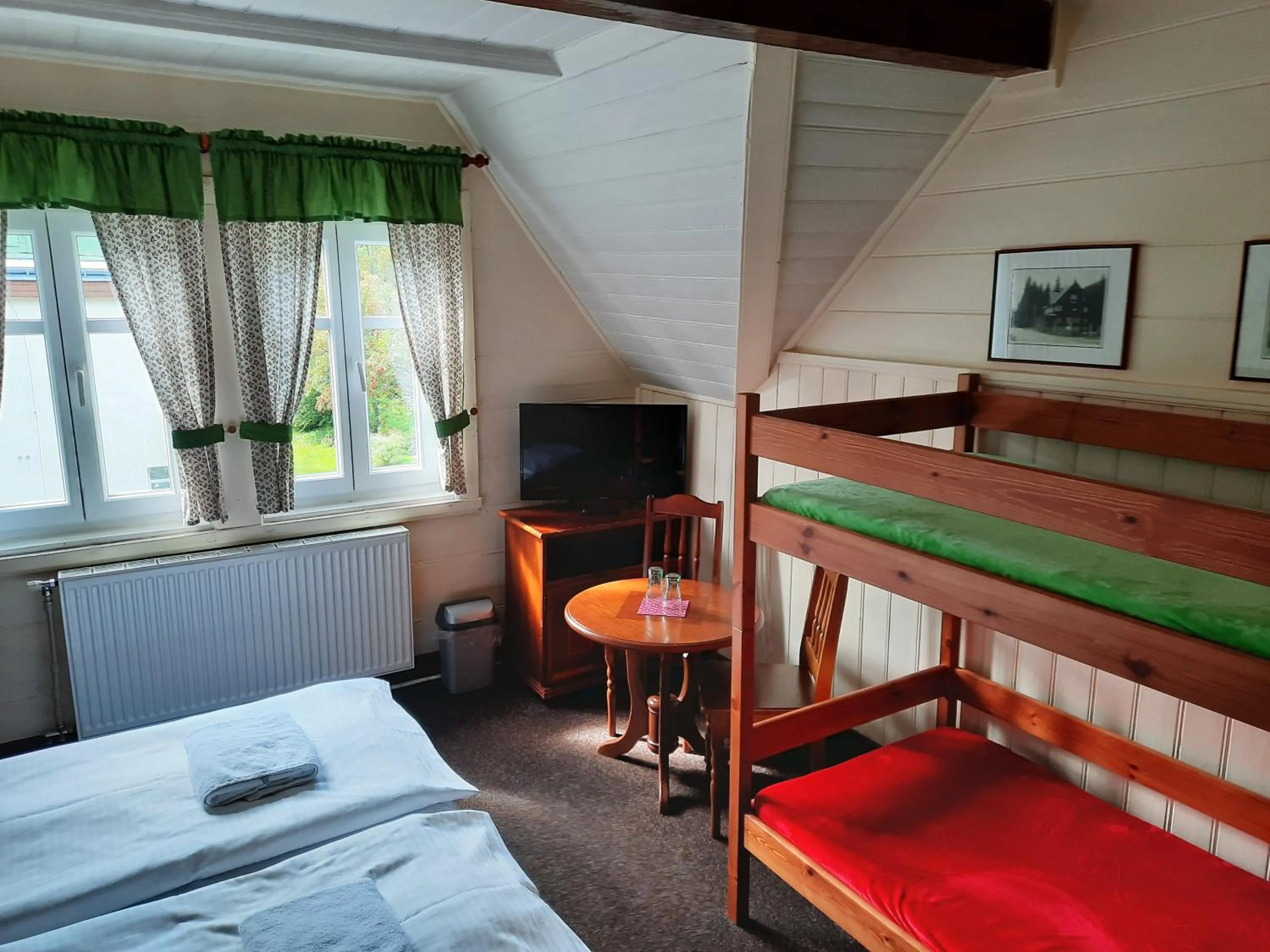 Photo of the whole room, Bed in Hotel Diana