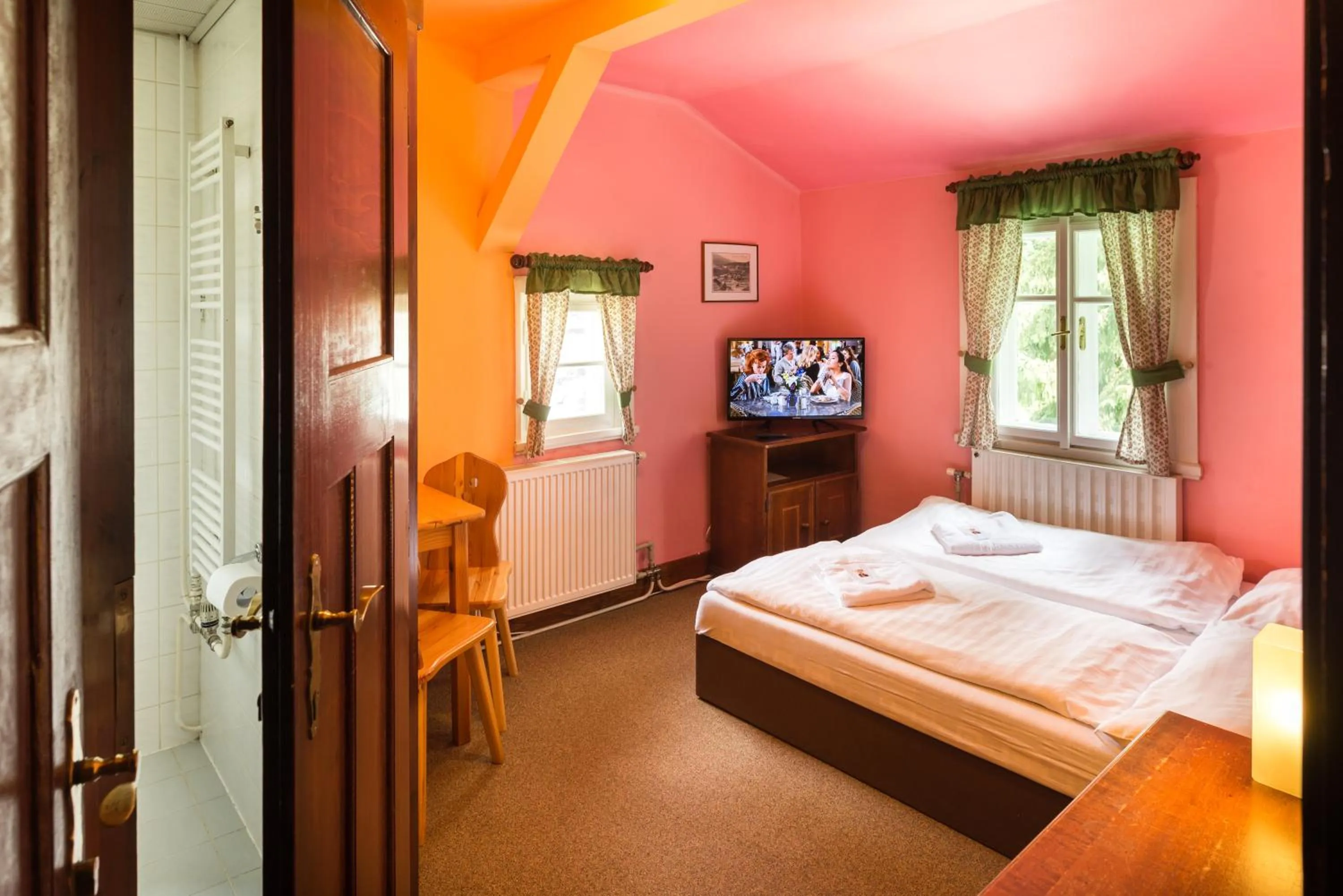 Photo of the whole room, Bed in Hotel Diana