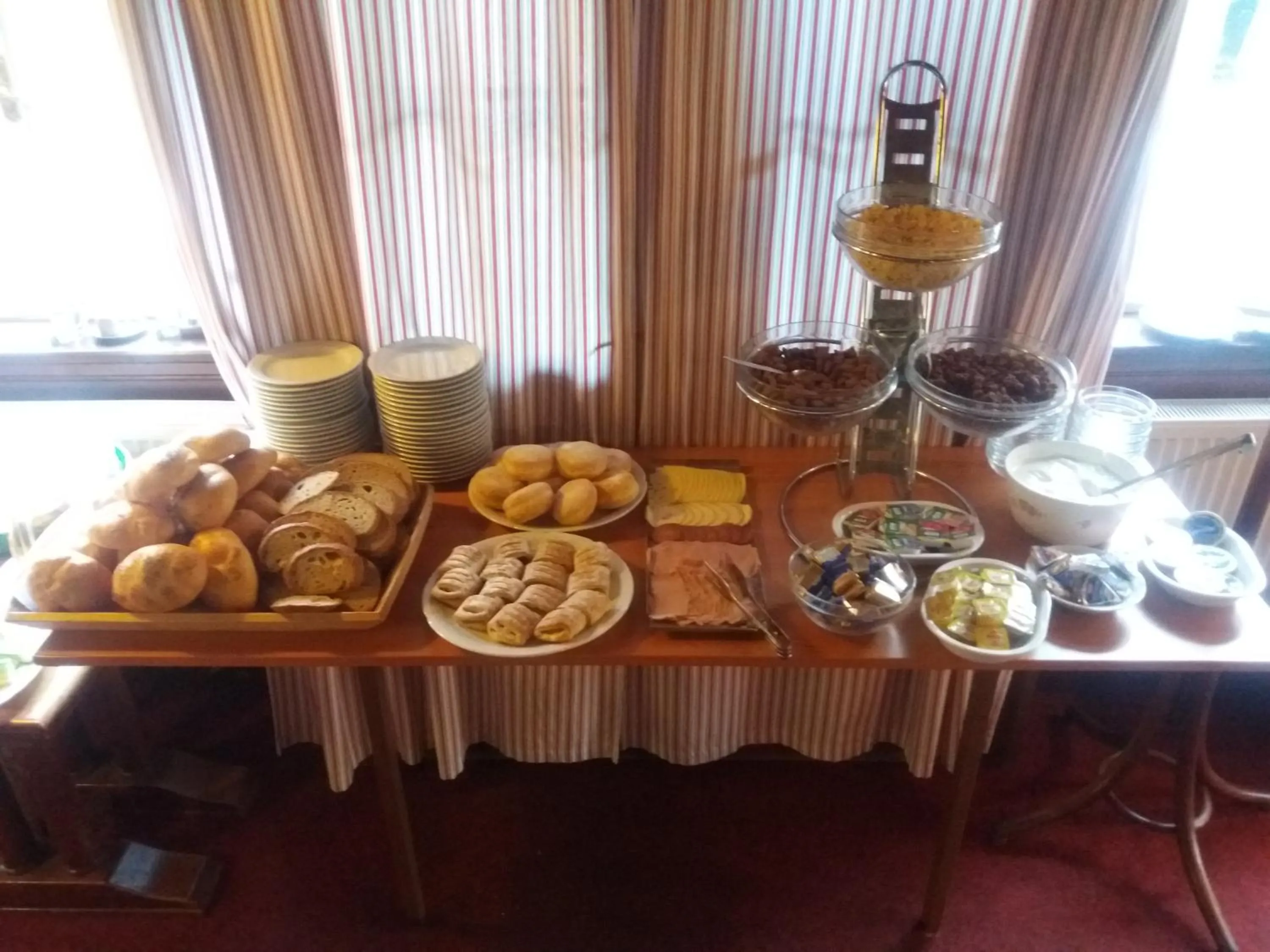 Breakfast in Hotel Diana