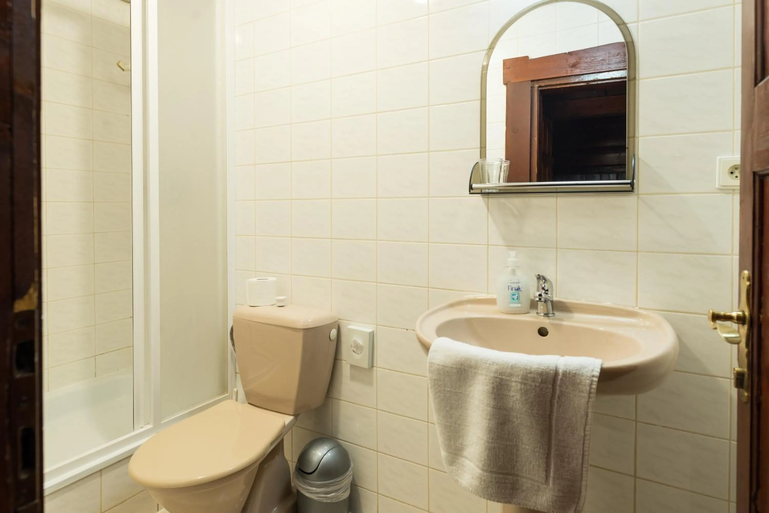 Bathroom in Hotel Diana