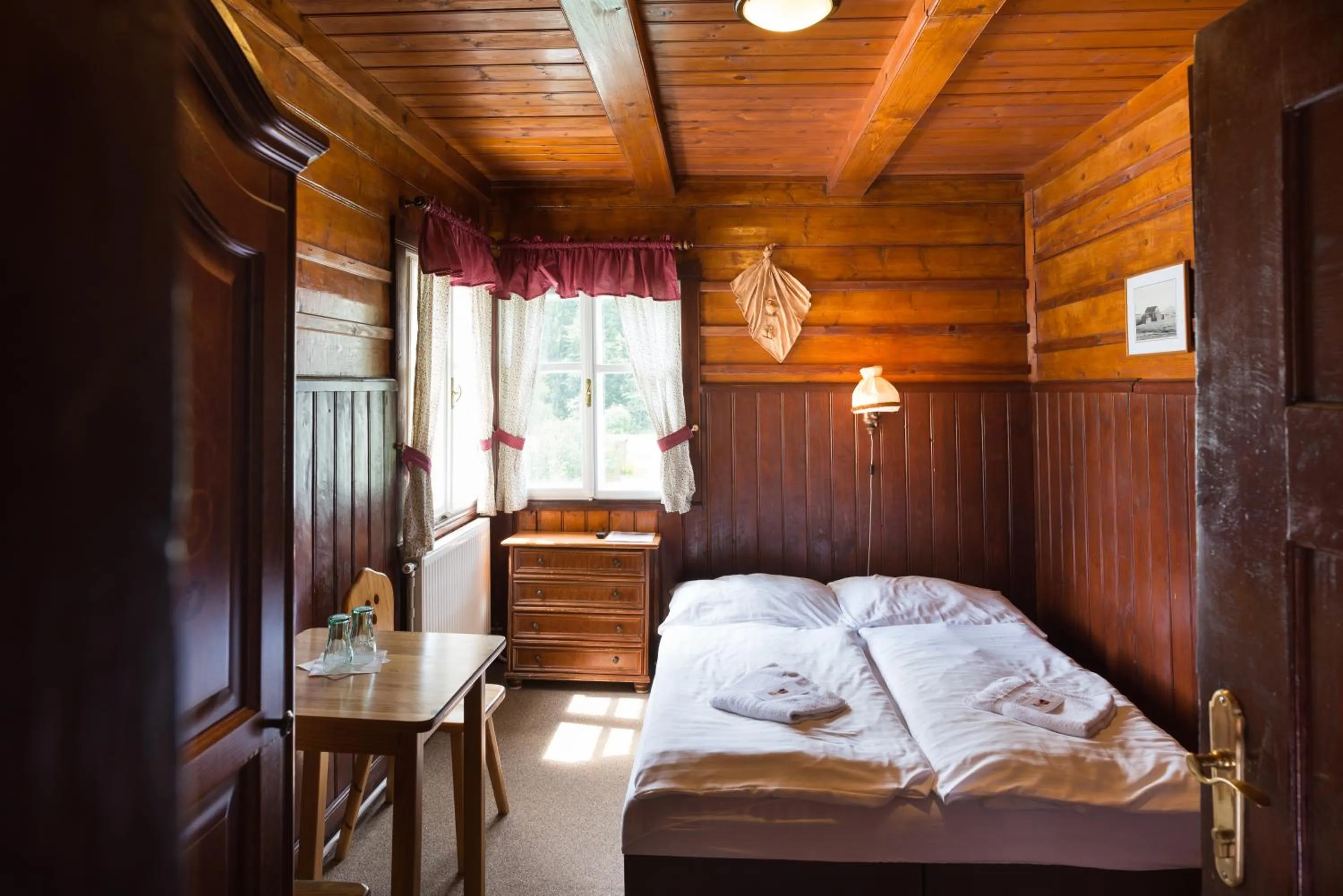 Photo of the whole room, Bed in Hotel Diana