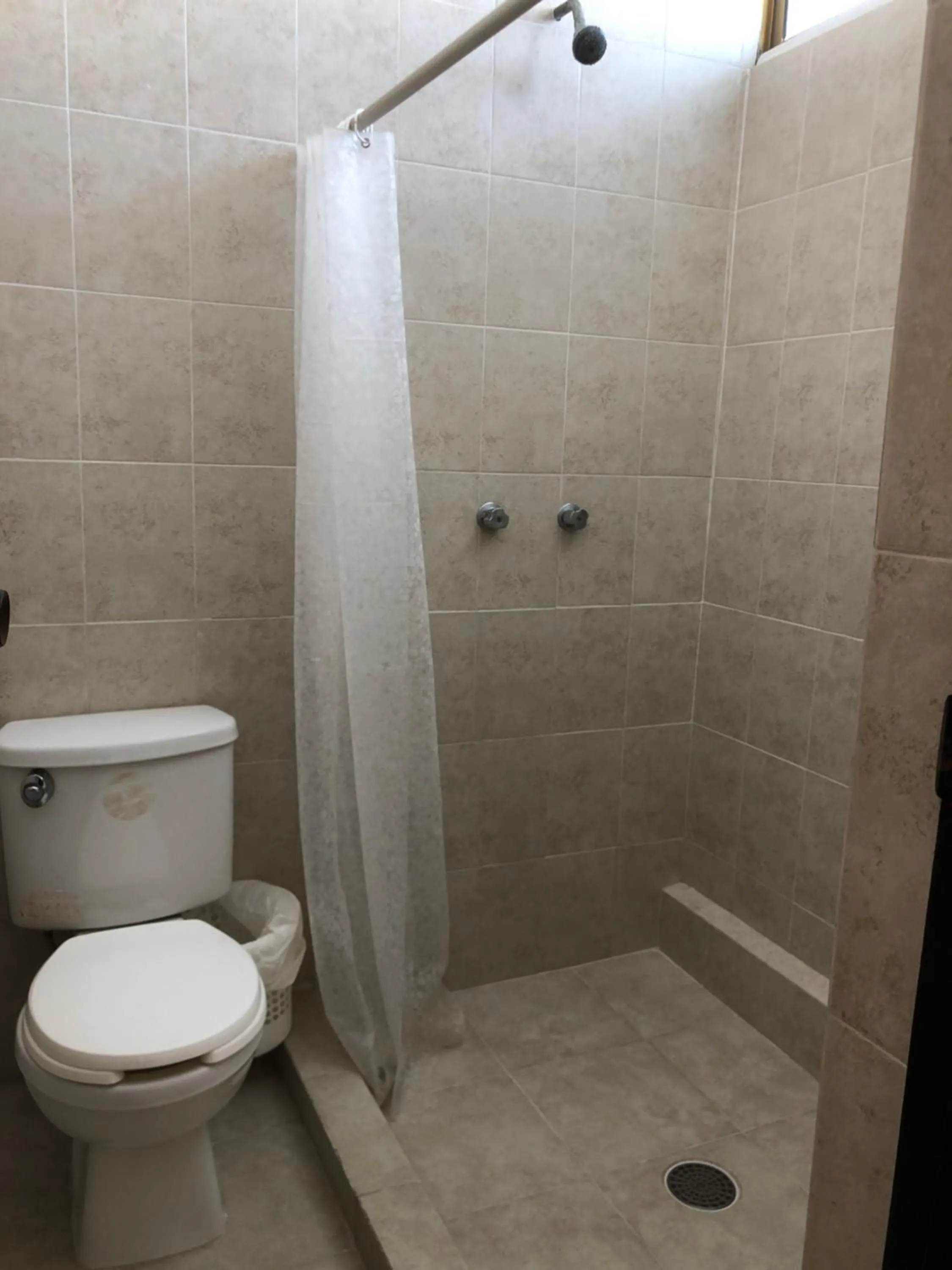 Bathroom in Hotel Playa de Oro - Enfrente de WTC y Plazas Comerciales