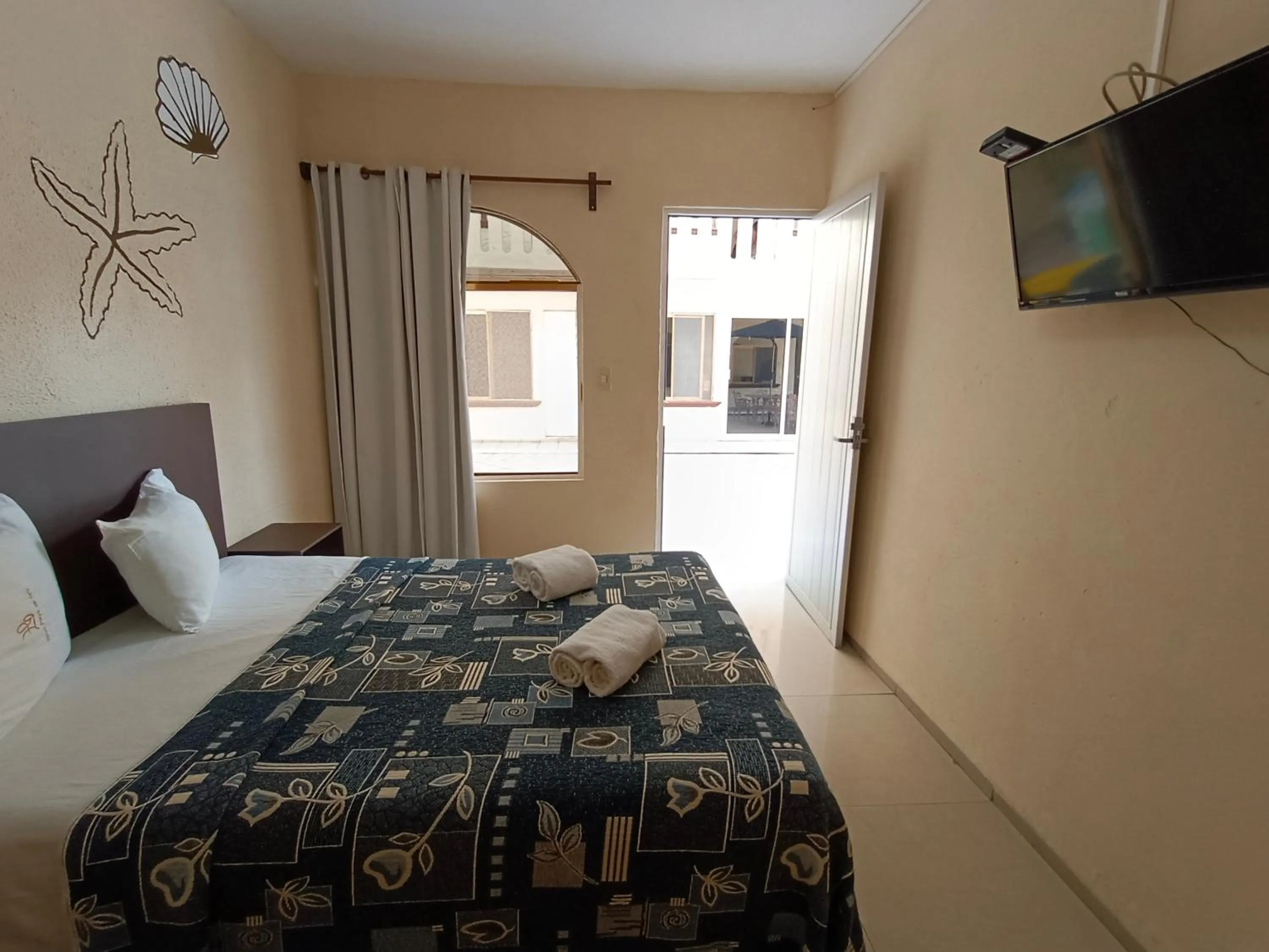 TV and multimedia, Bed in Hotel Playa de Oro - Enfrente de WTC y Plazas Comerciales