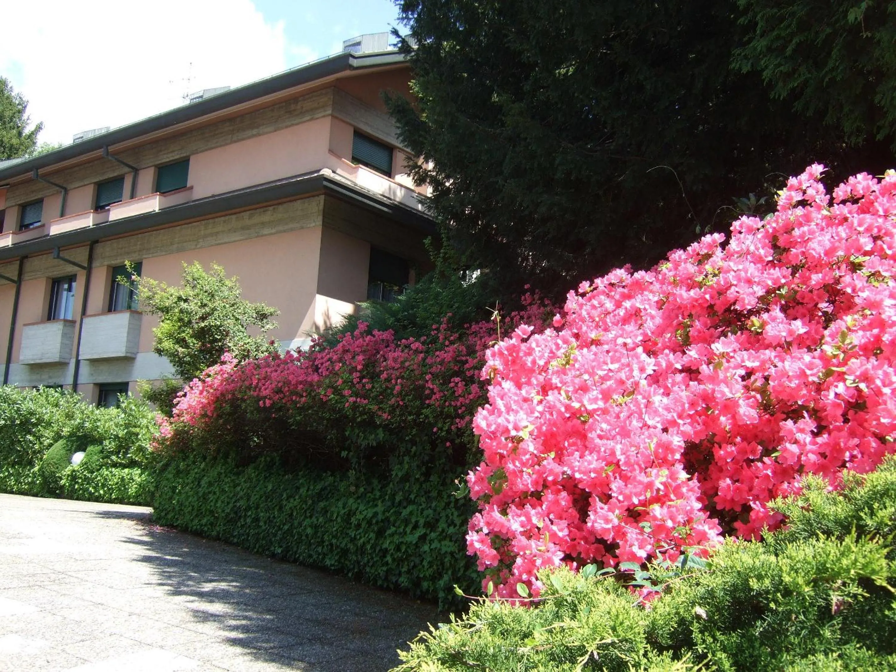 Property building in Hotel Canturio