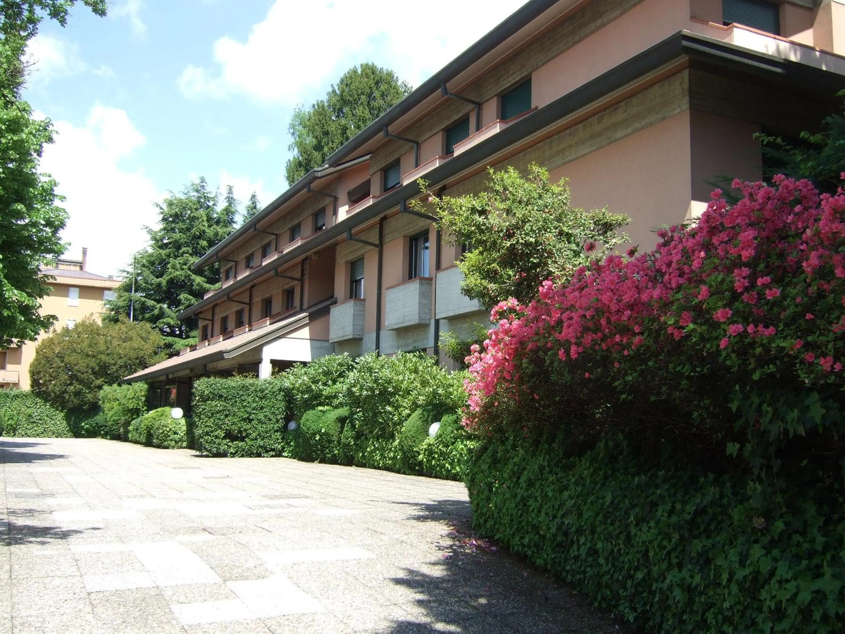 Property building in Hotel Canturio