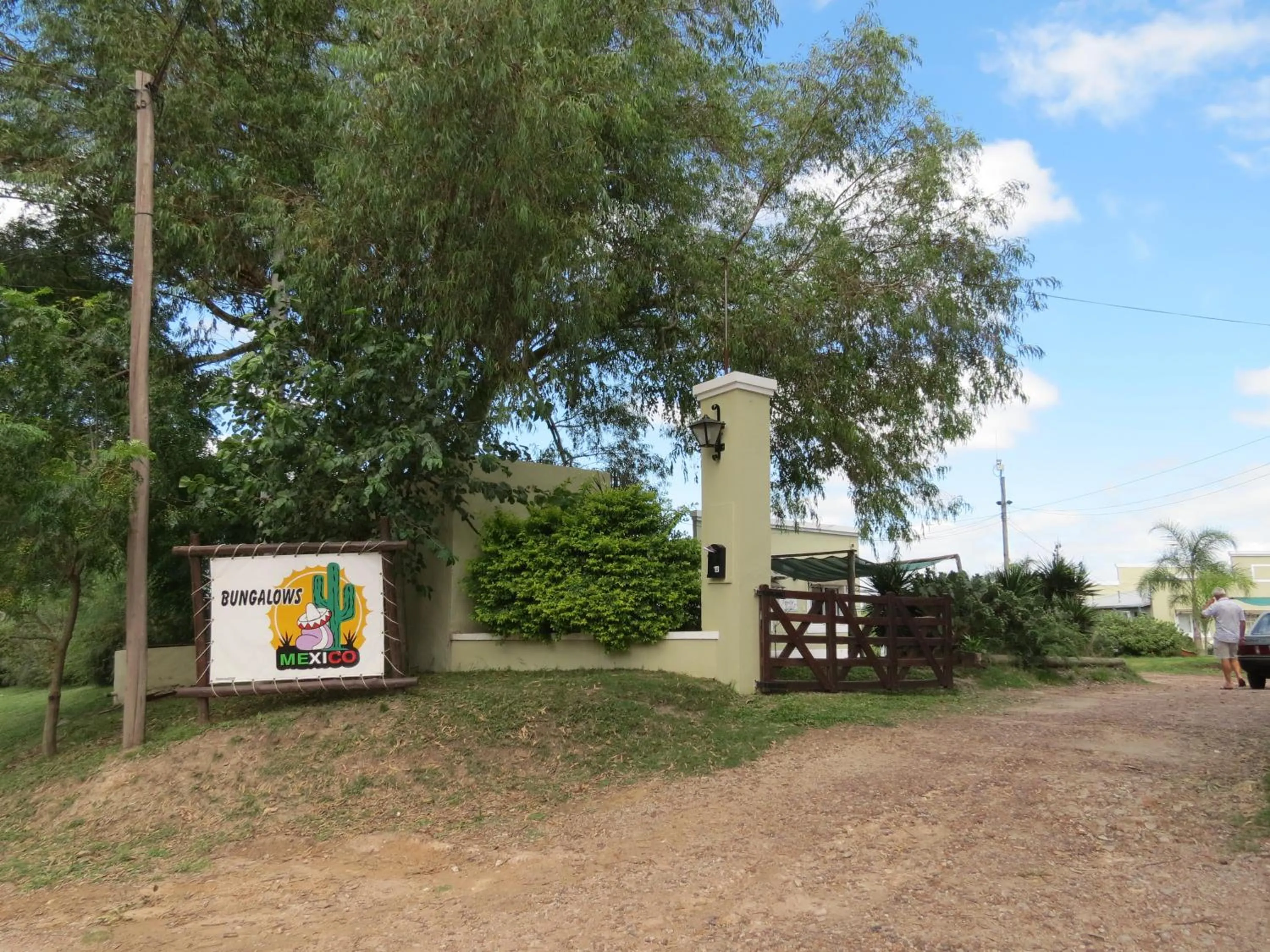 Property logo or sign in Bungalows Mexico